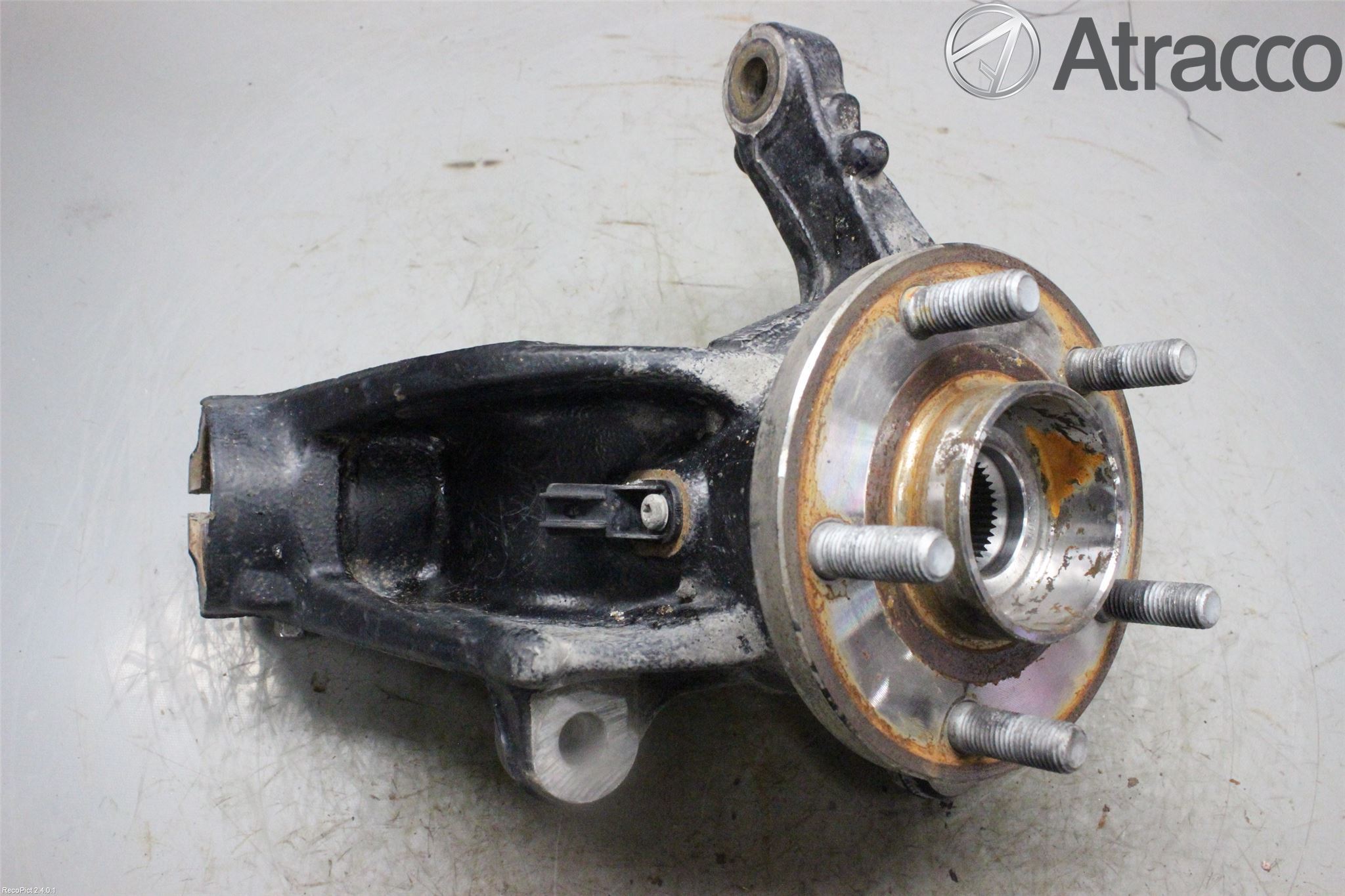Ford MONDEO 07-15 Styrspindel Lagerhus Vä