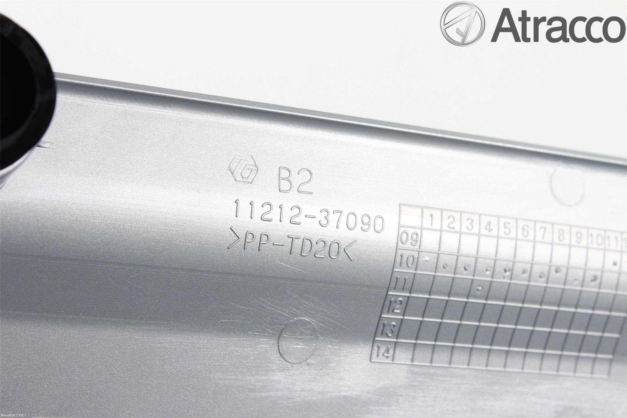 Toyota AURIS 10-12 Motorkåpa