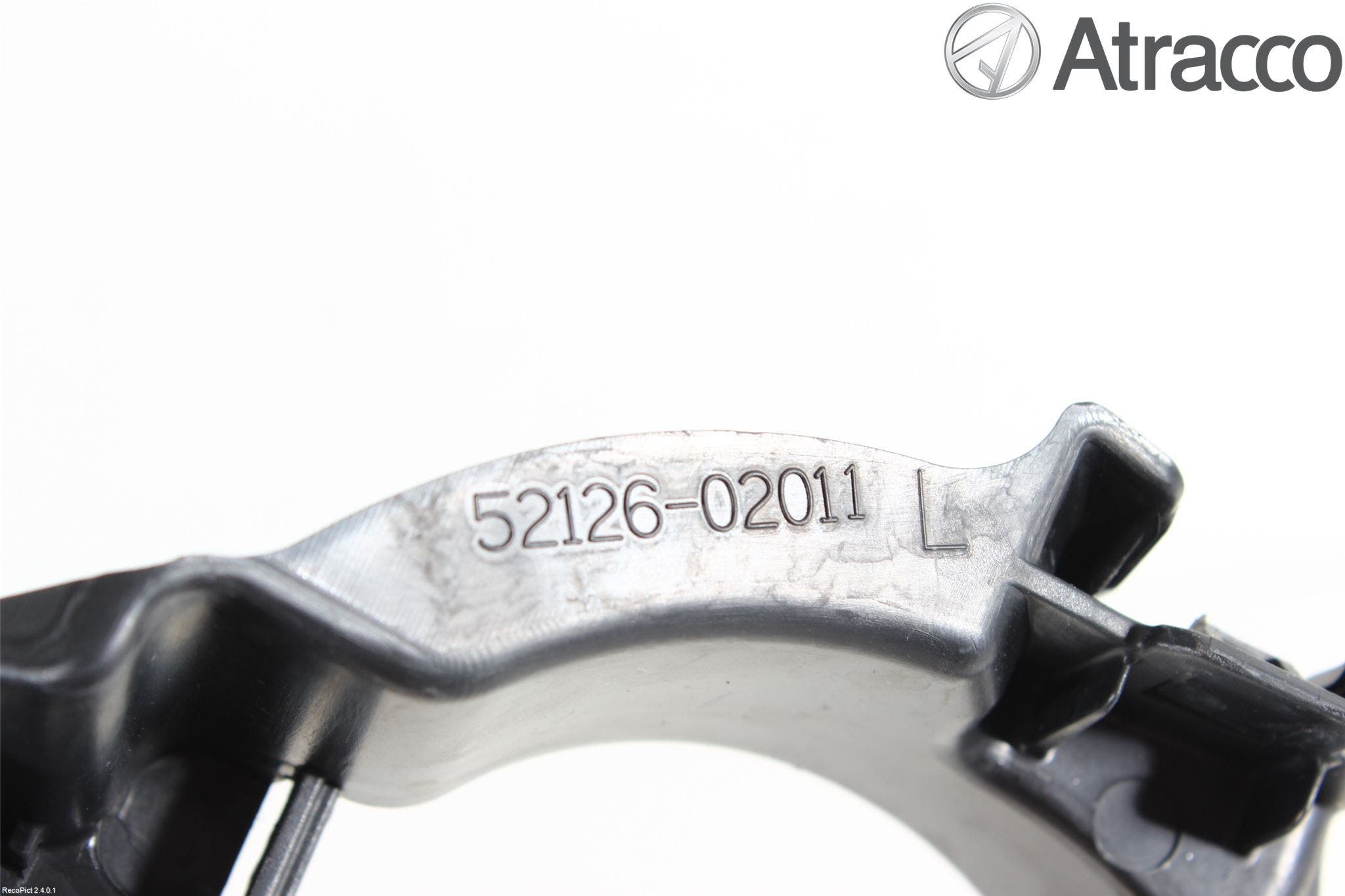 Toyota AURIS 10-12 Dimljussarg Fram