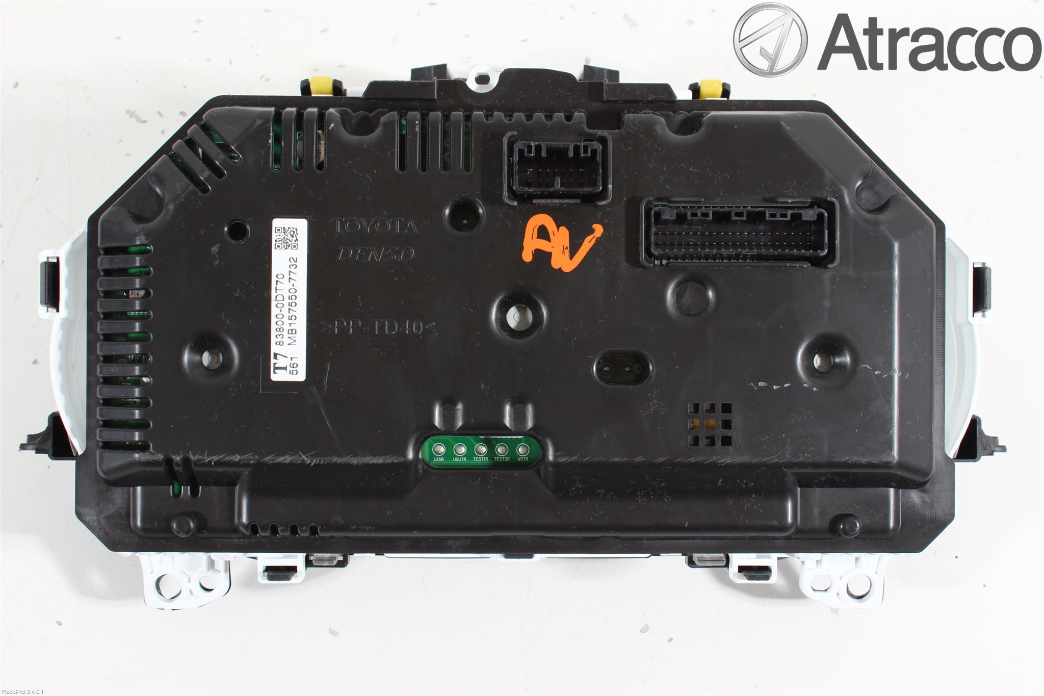 Toyota YARIS XP130 12-14 Instrument Komb