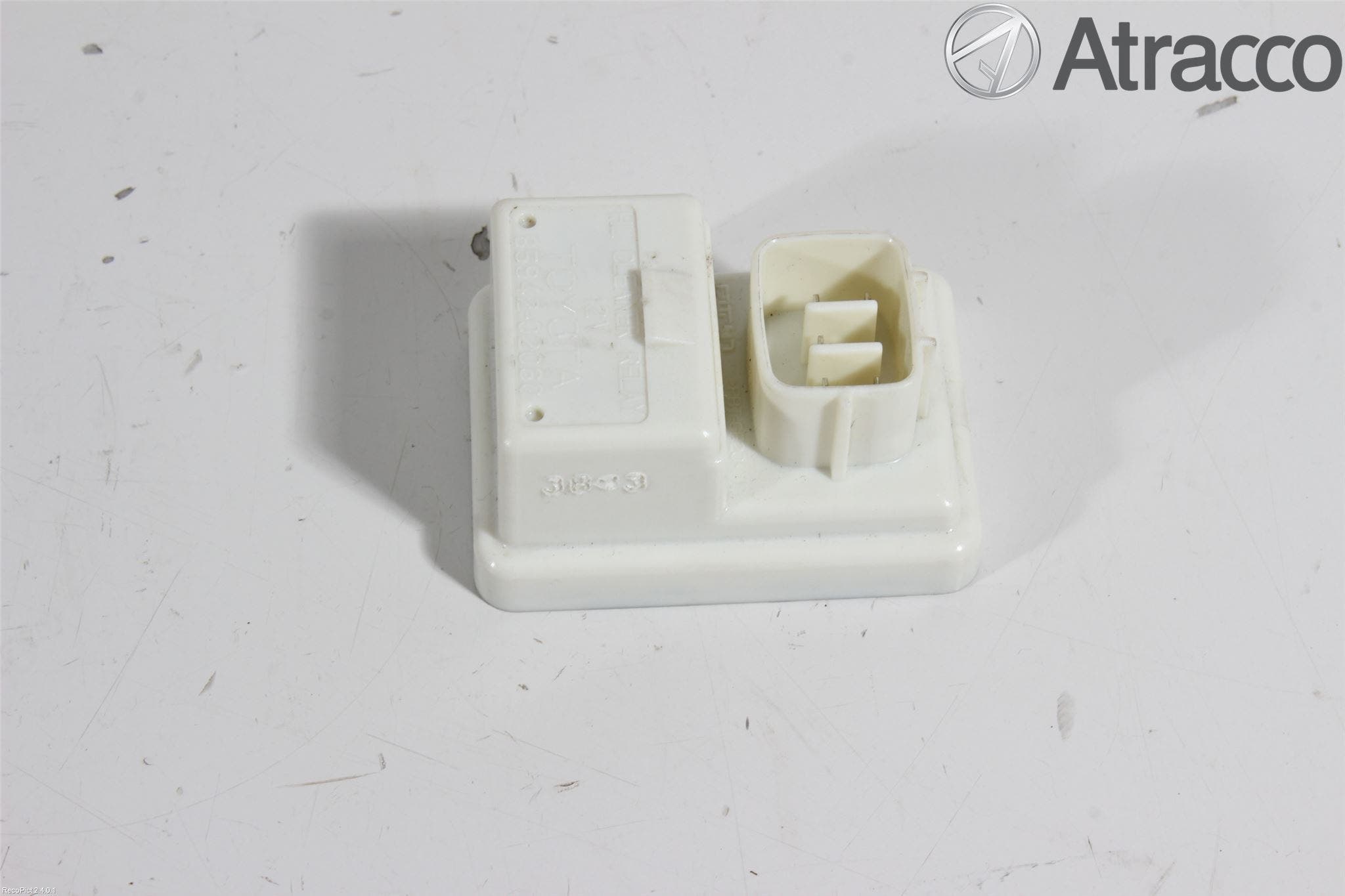 Toyota AURIS 13-19 Relä Spolning