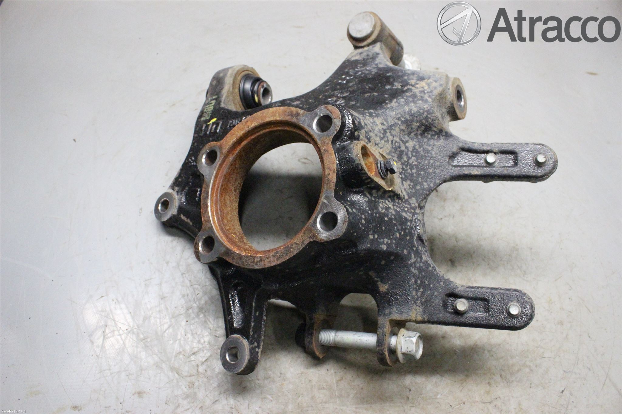 Hyundai SANTA FE 13-18 Hjullagerhus-Spindel Vä B