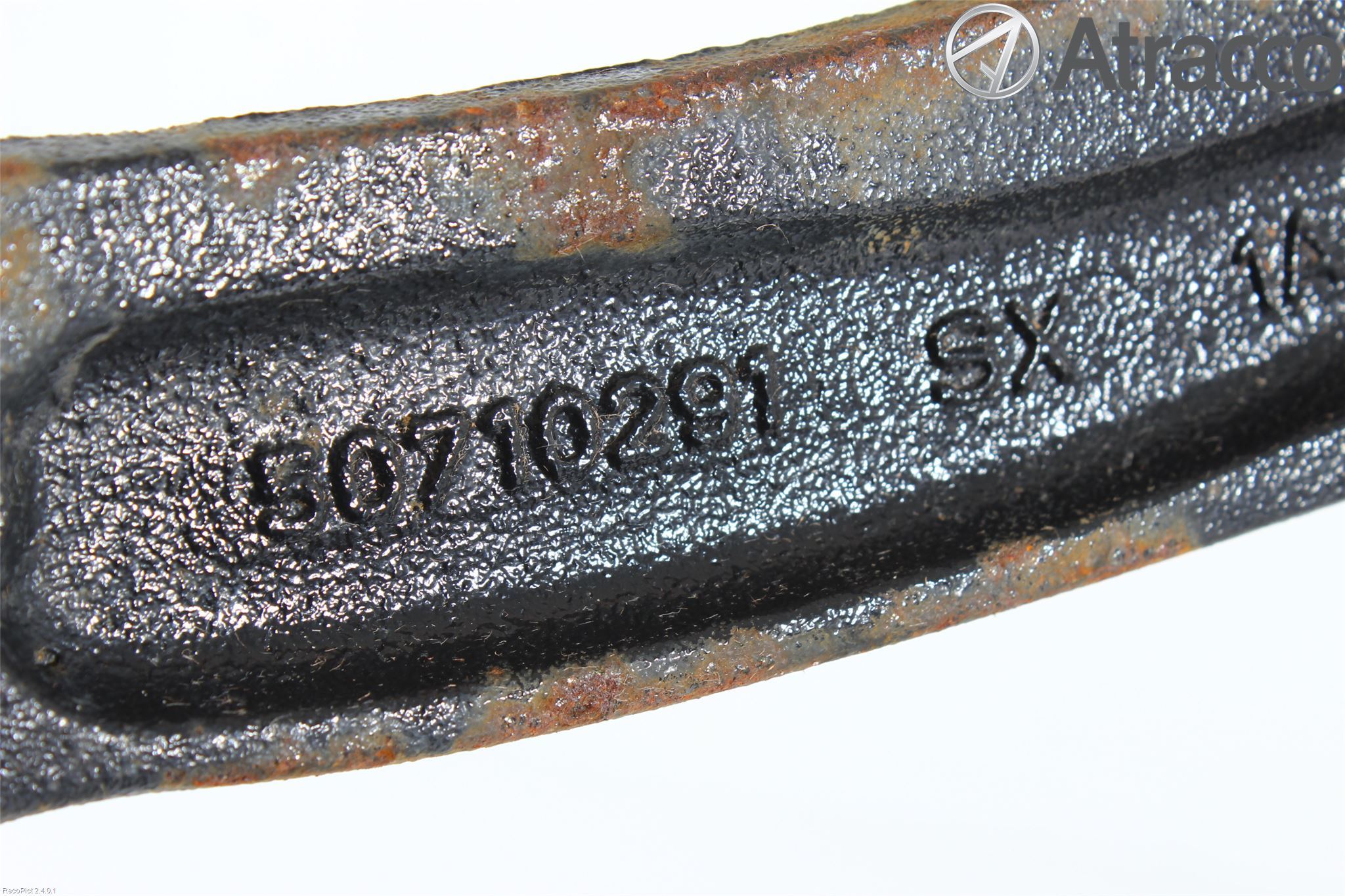 Ford KA 09-16 Bärarm Fram Undre Vä