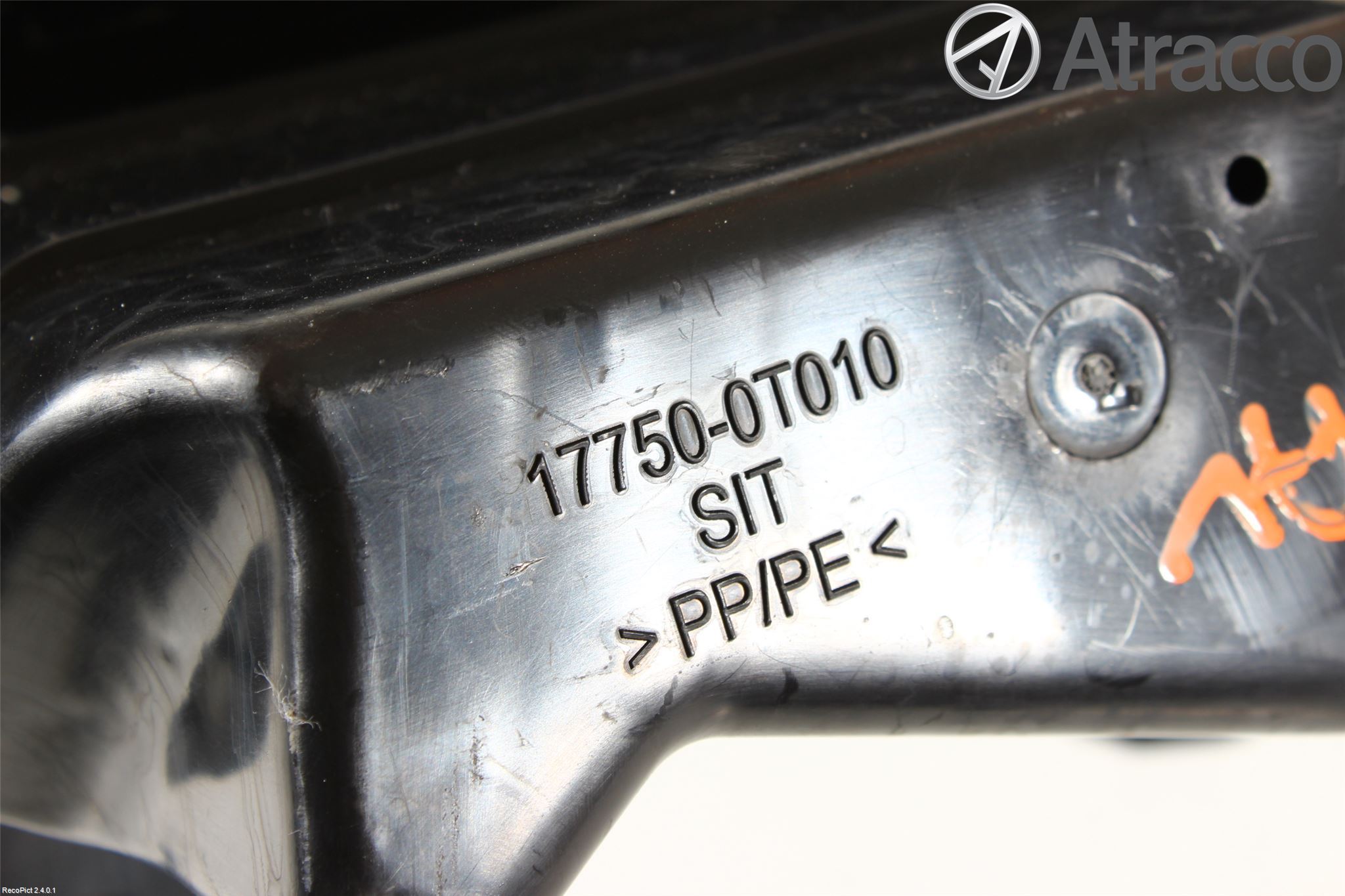 Toyota AURIS 13-19 Luftrenare