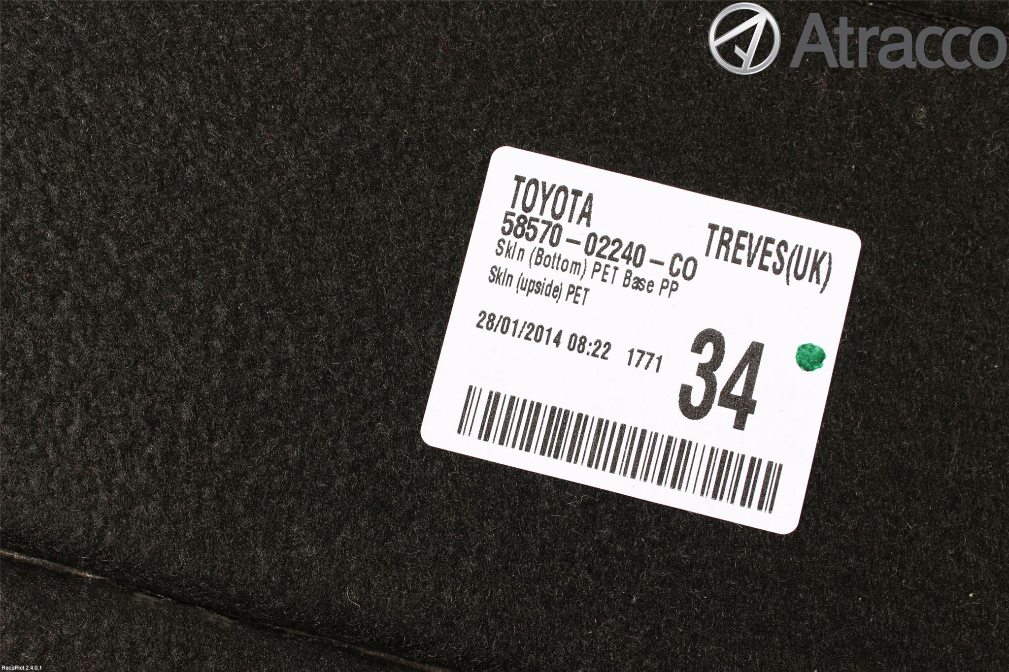 Toyota AURIS 13-19 Inrbagagerumklädsel-Golv