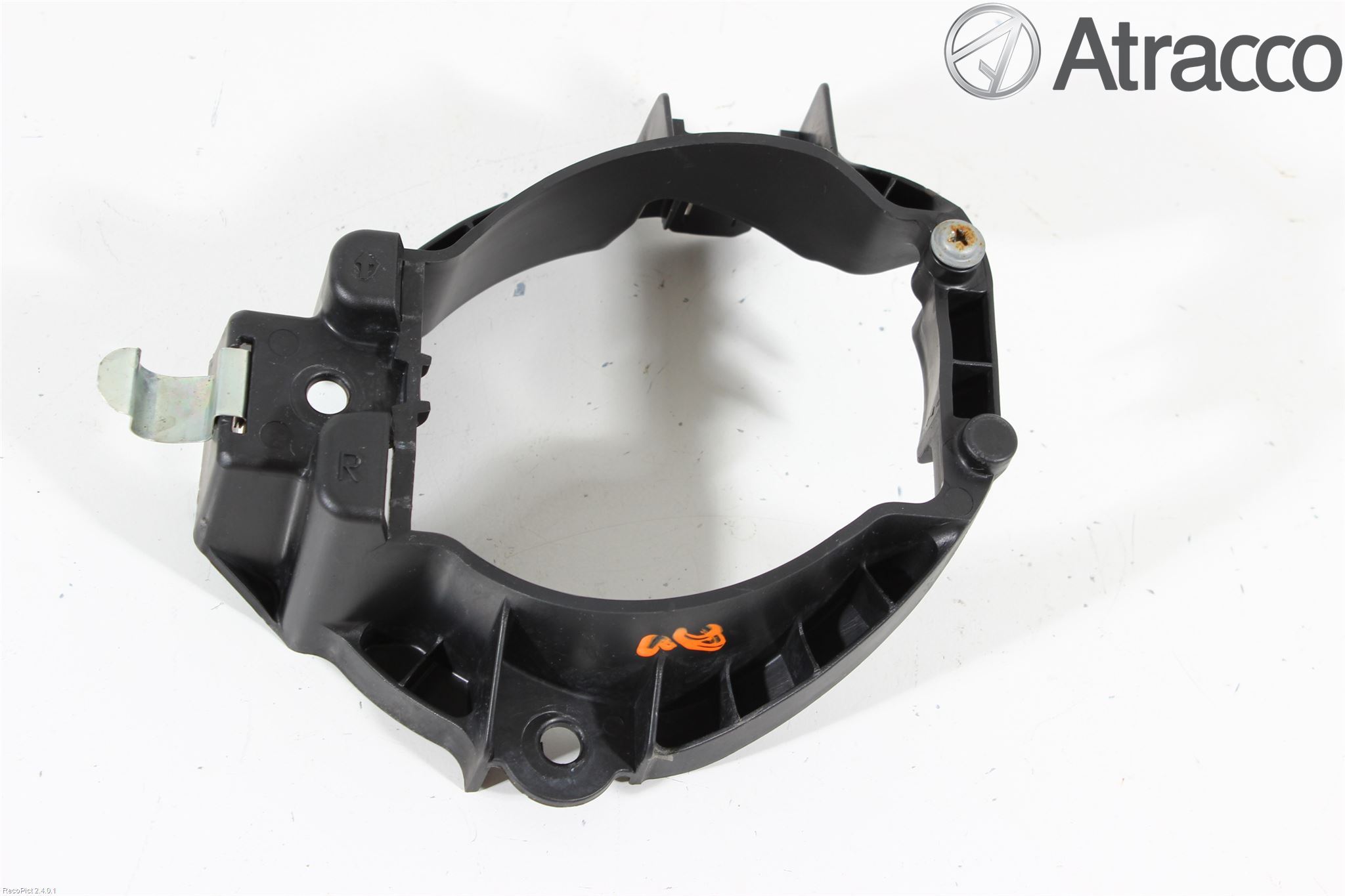 Toyota AURIS 10-12 Dimljussarg Fram