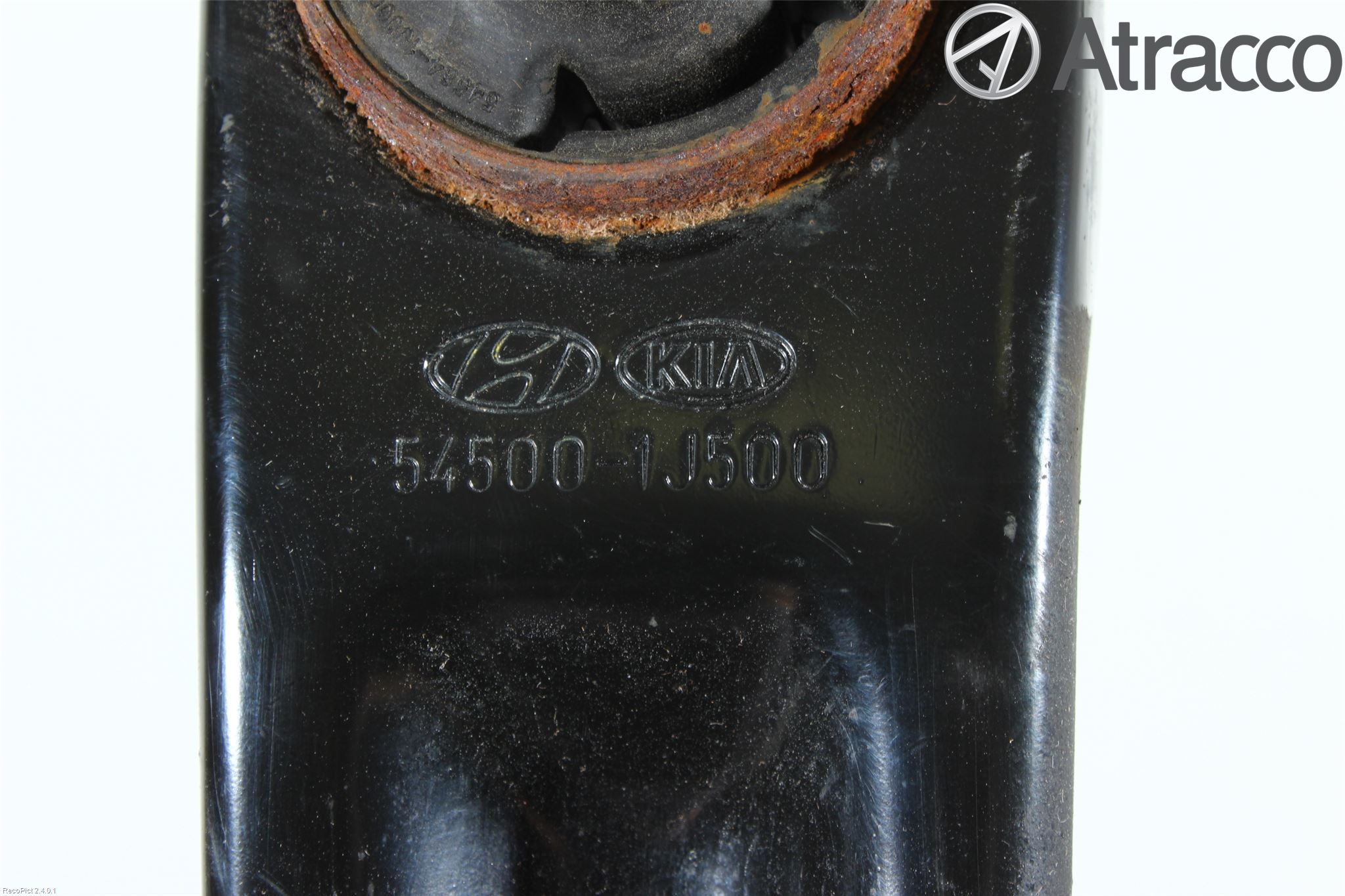 Hyundai i20 PB 09-14 Bärarm Fram Undre Vä