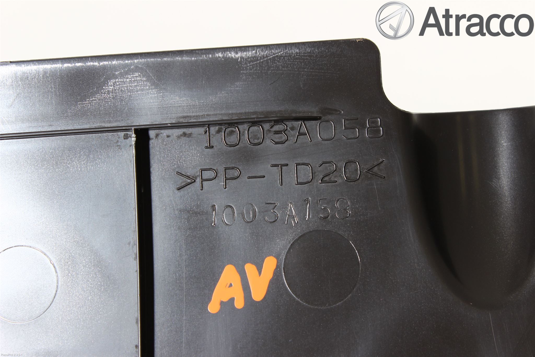 Mitsubishi OUTLANDER 07-12 Motorkåpa