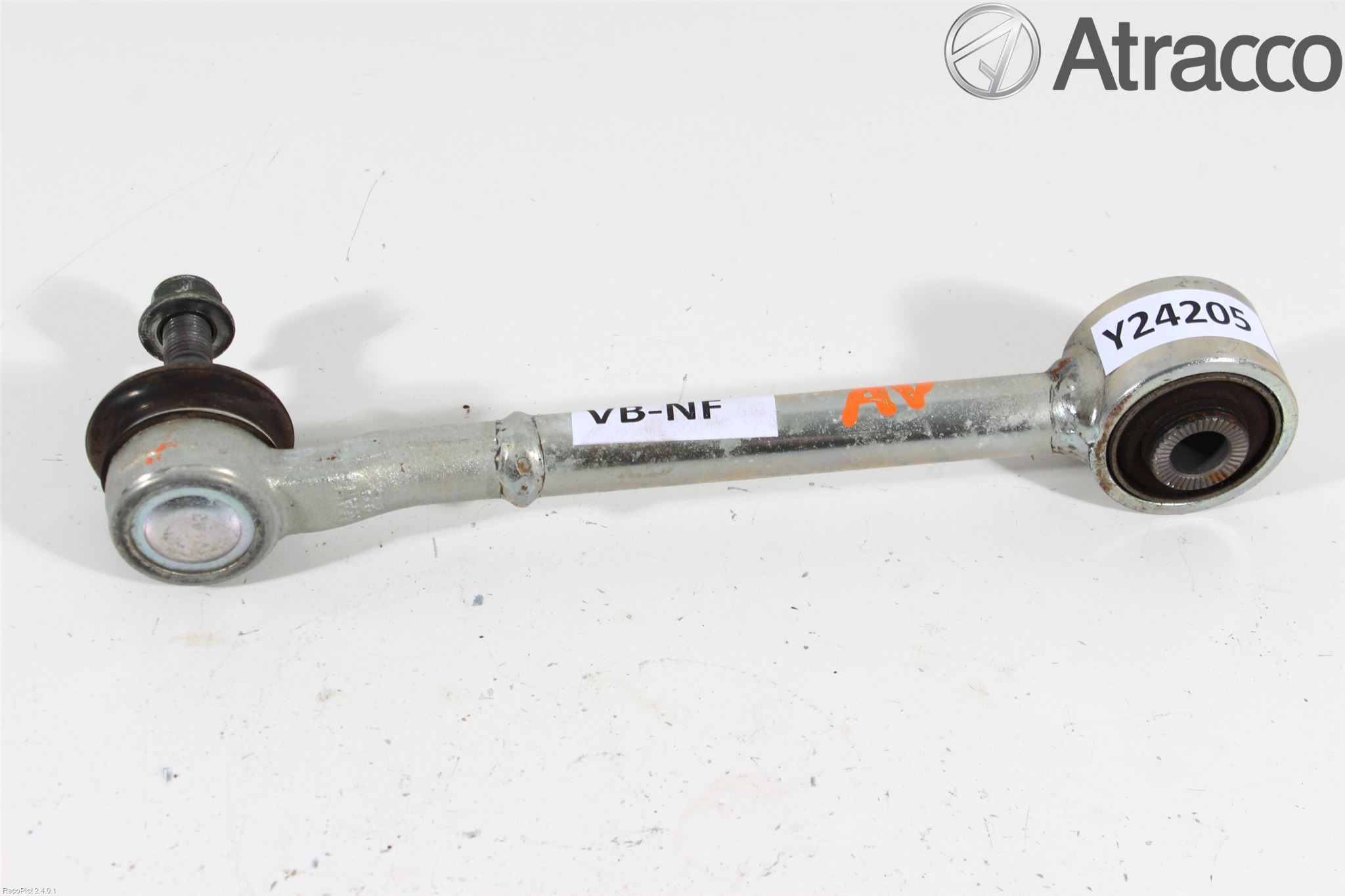 Toyota AURIS 13-19 Bärarm Bak Vänster