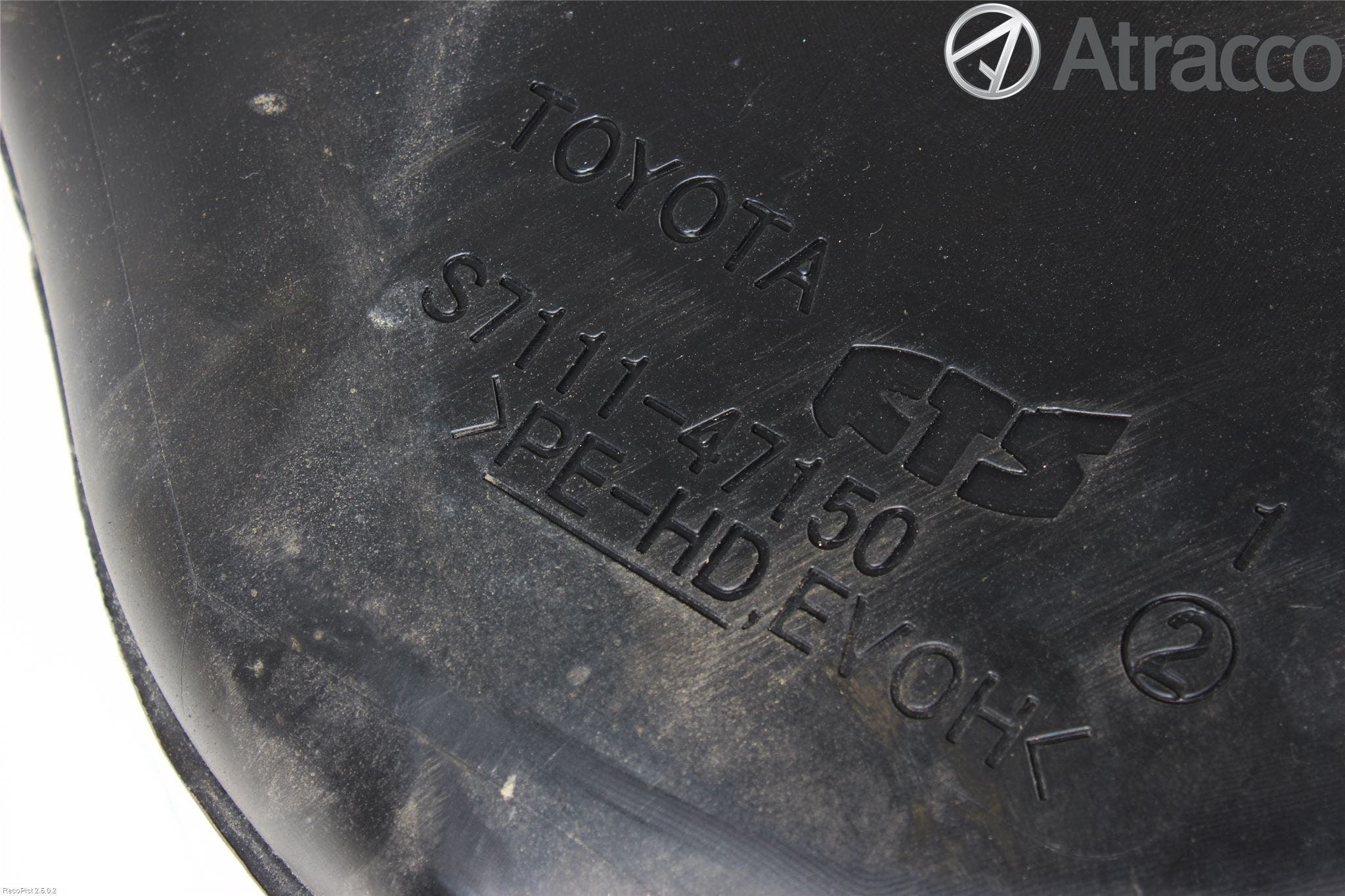 Toyota PRIUS+ ZVW40 12-20 Bränsletank Insprutning