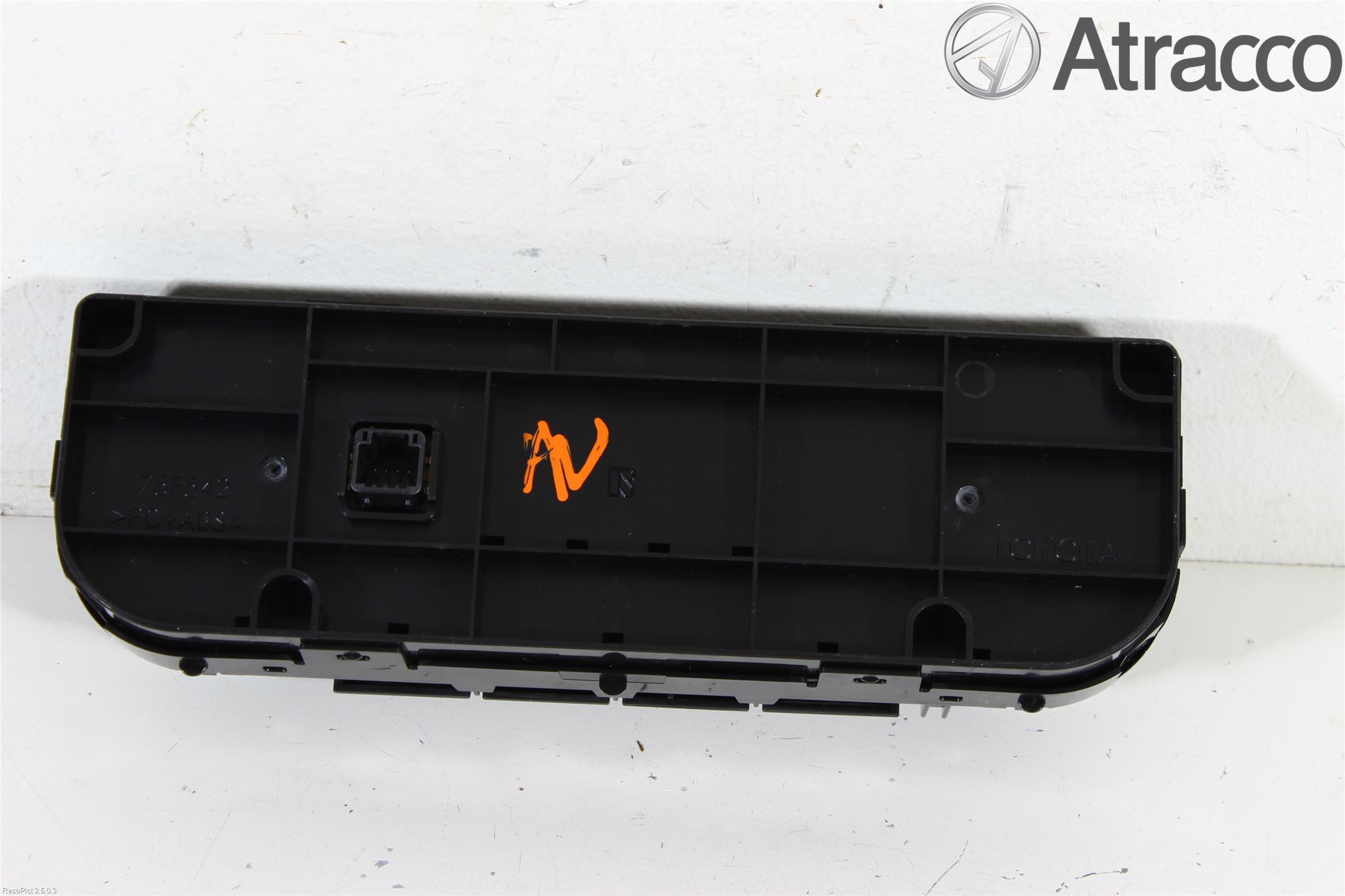 Toyota AURIS 13-19 Ac Styrenhet Ac Manöveren