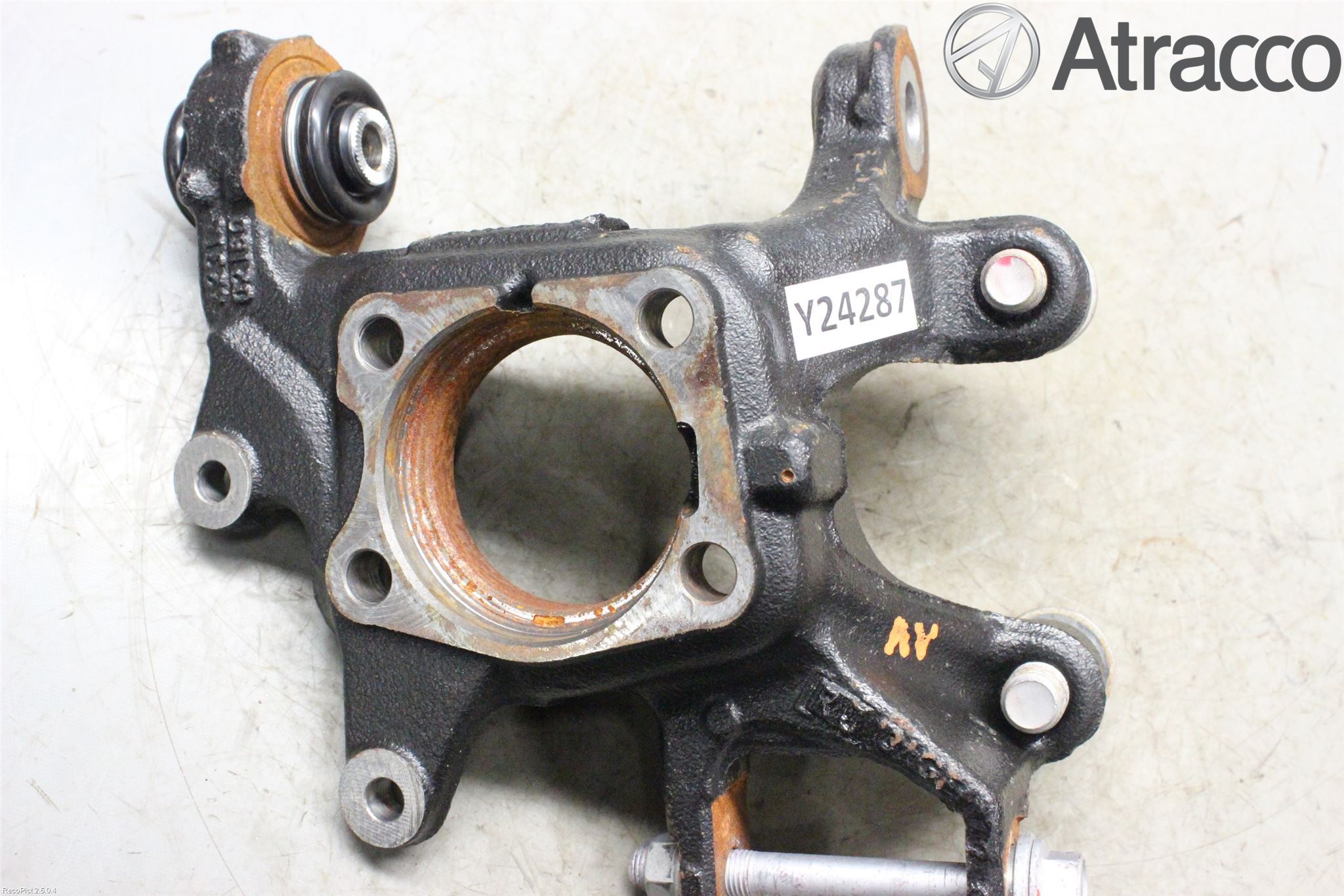 Toyota AURIS 13-19 Hjullagerhus-Spindel Vä B