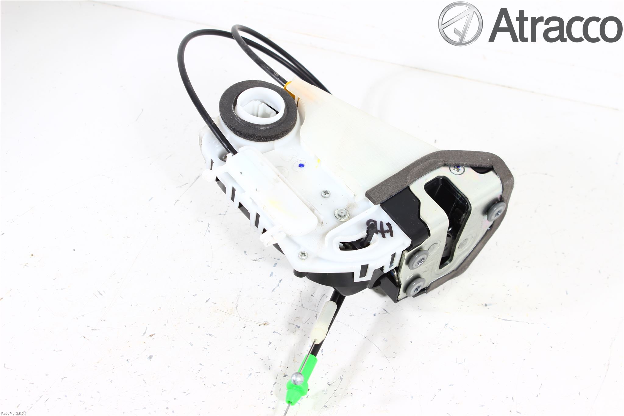 Toyota VERSO-S 11-16 Låskista-Dörrlås