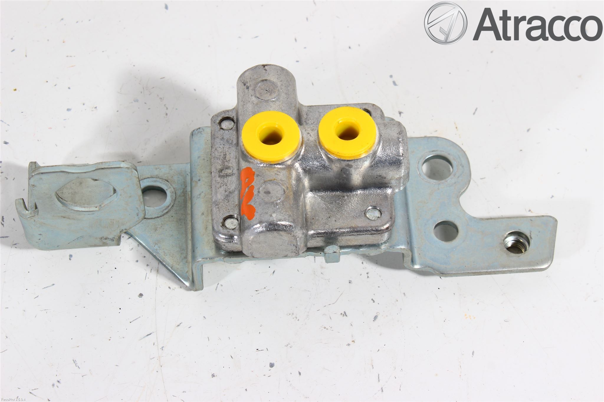 Toyota AURIS 13-19 Bromsfördelnventil-Block