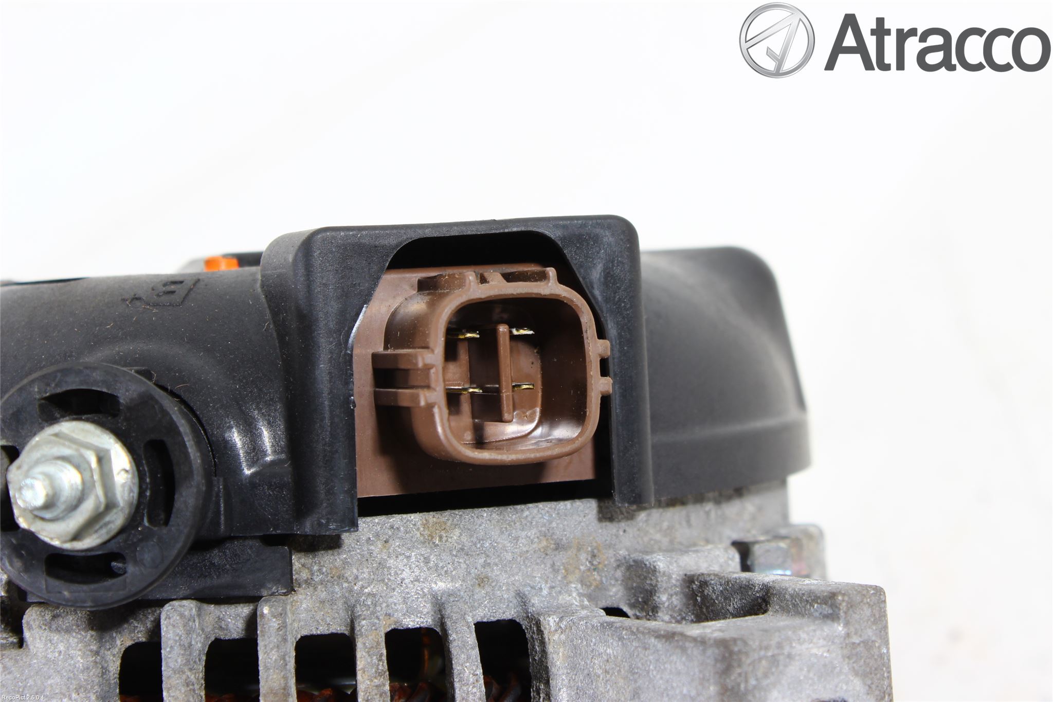 Toyota AVENSIS 09-15 Generator