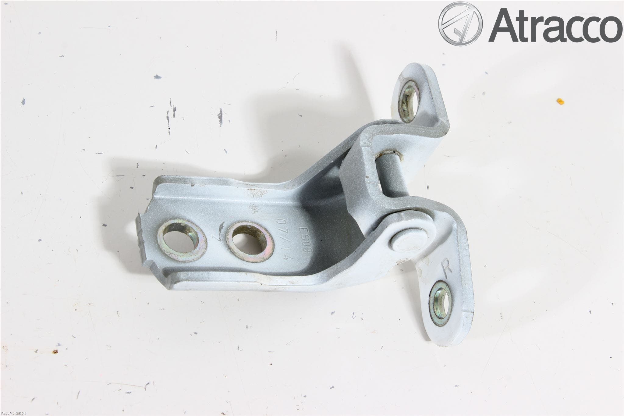 Toyota AURIS 13-19 Dörrgångjärn