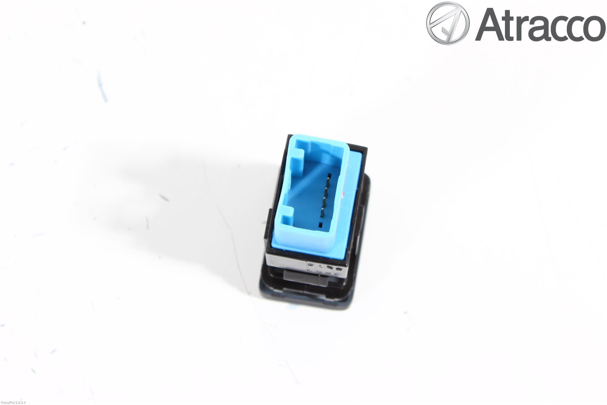 Mitsubishi OUTLANDER 13-21 Strömställare Baklucka