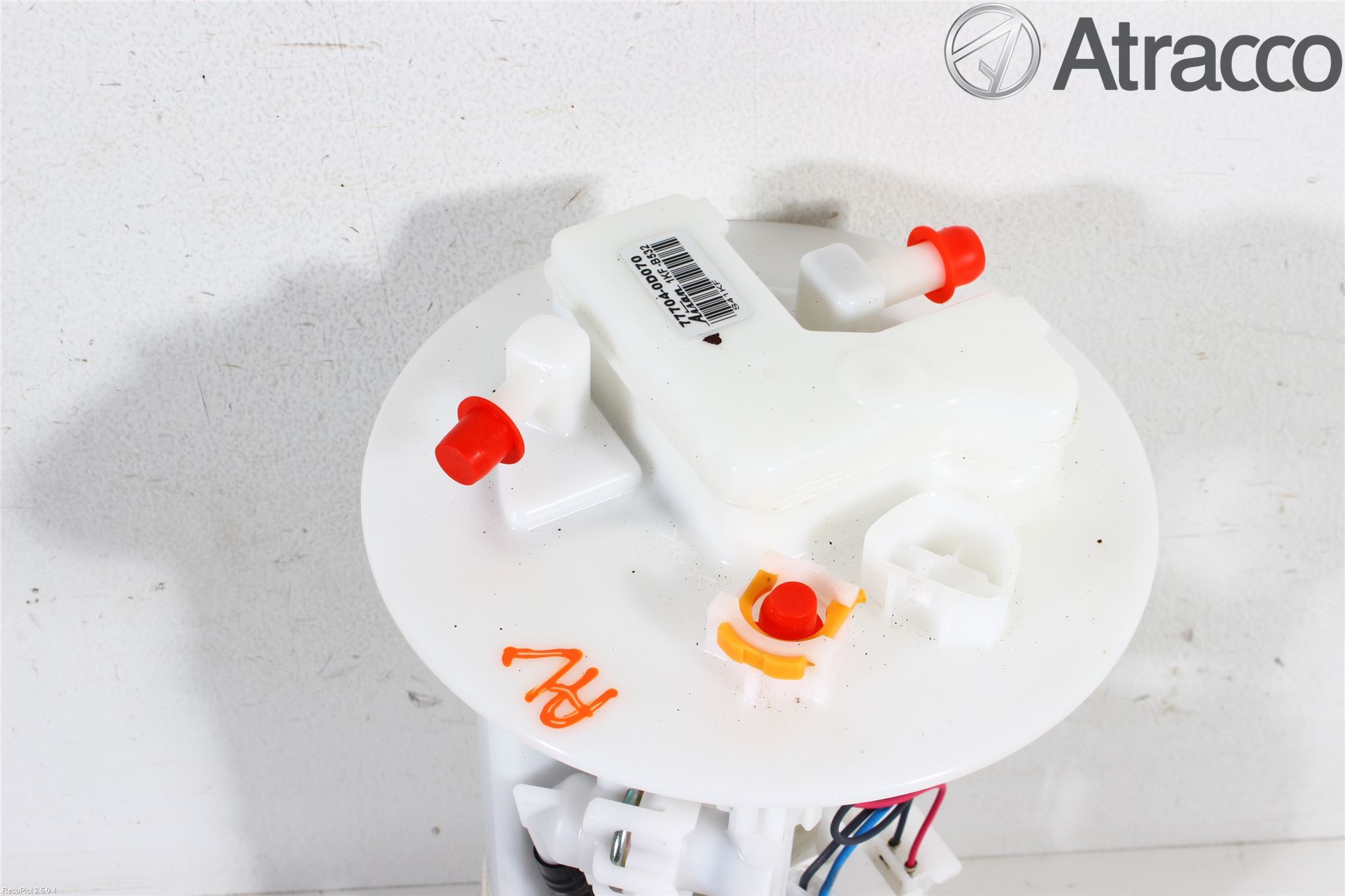 Toyota YARIS XP130 12-14 Bränslepump El