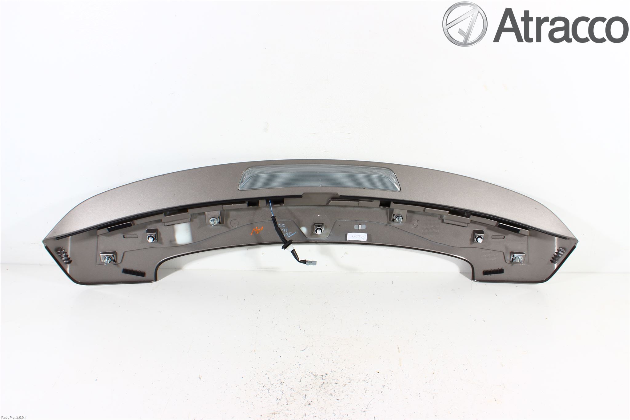 Toyota AVENSIS 09-15 Spoiler Baklucka