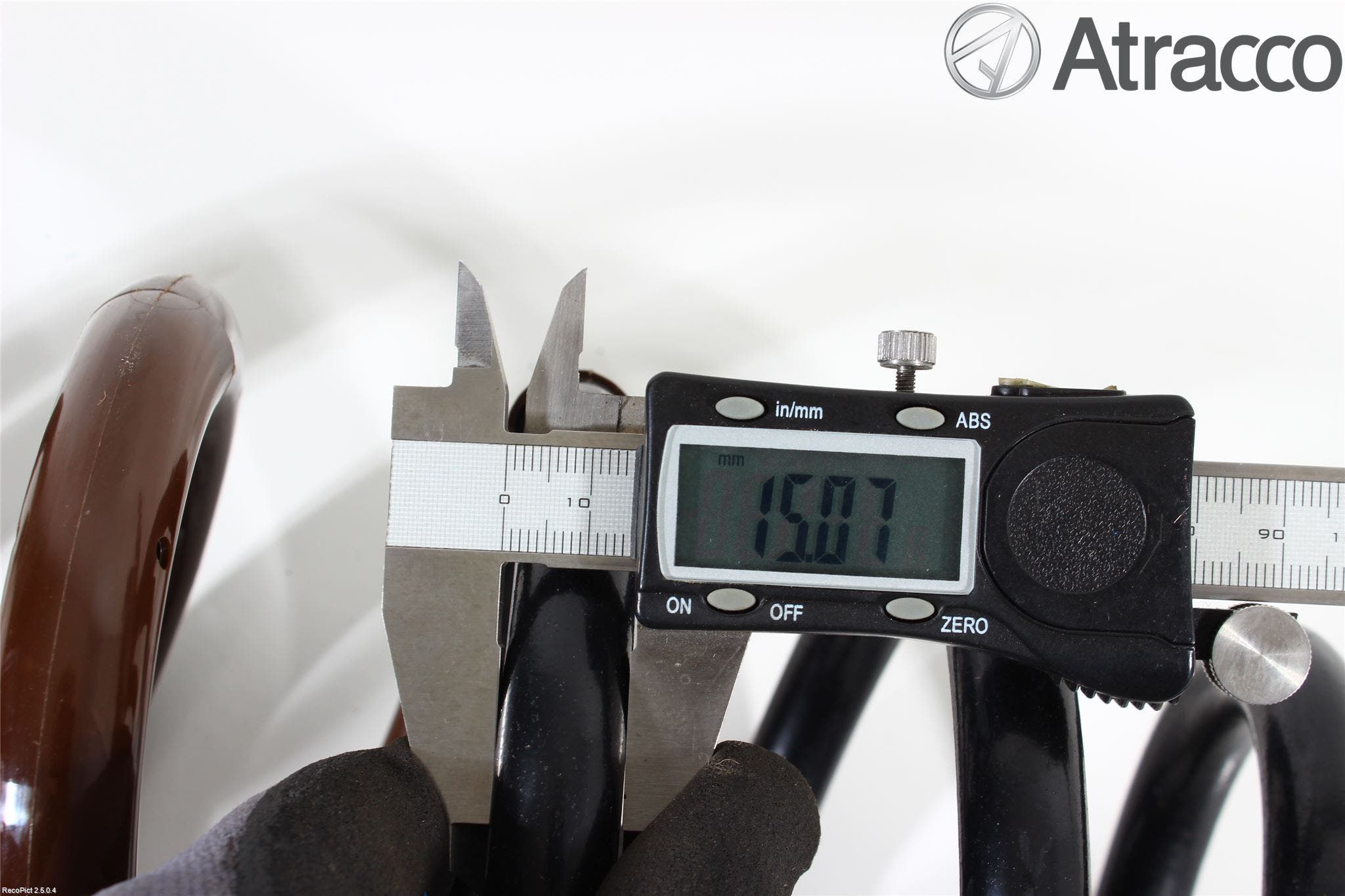 Toyota RAV4 13-18 Fjäder Bak