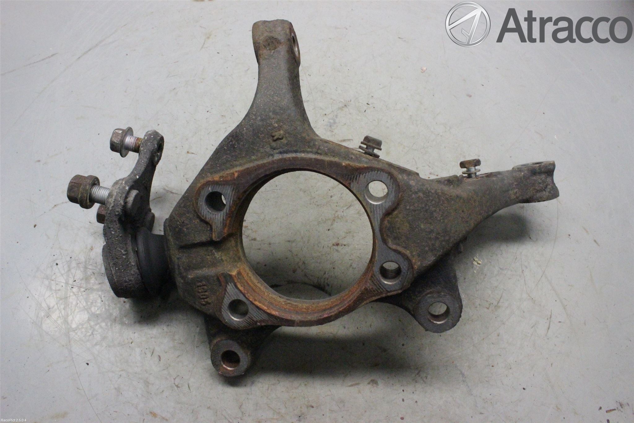Toyota VERSO 09-18 Styrspindel Lagerhus Hö