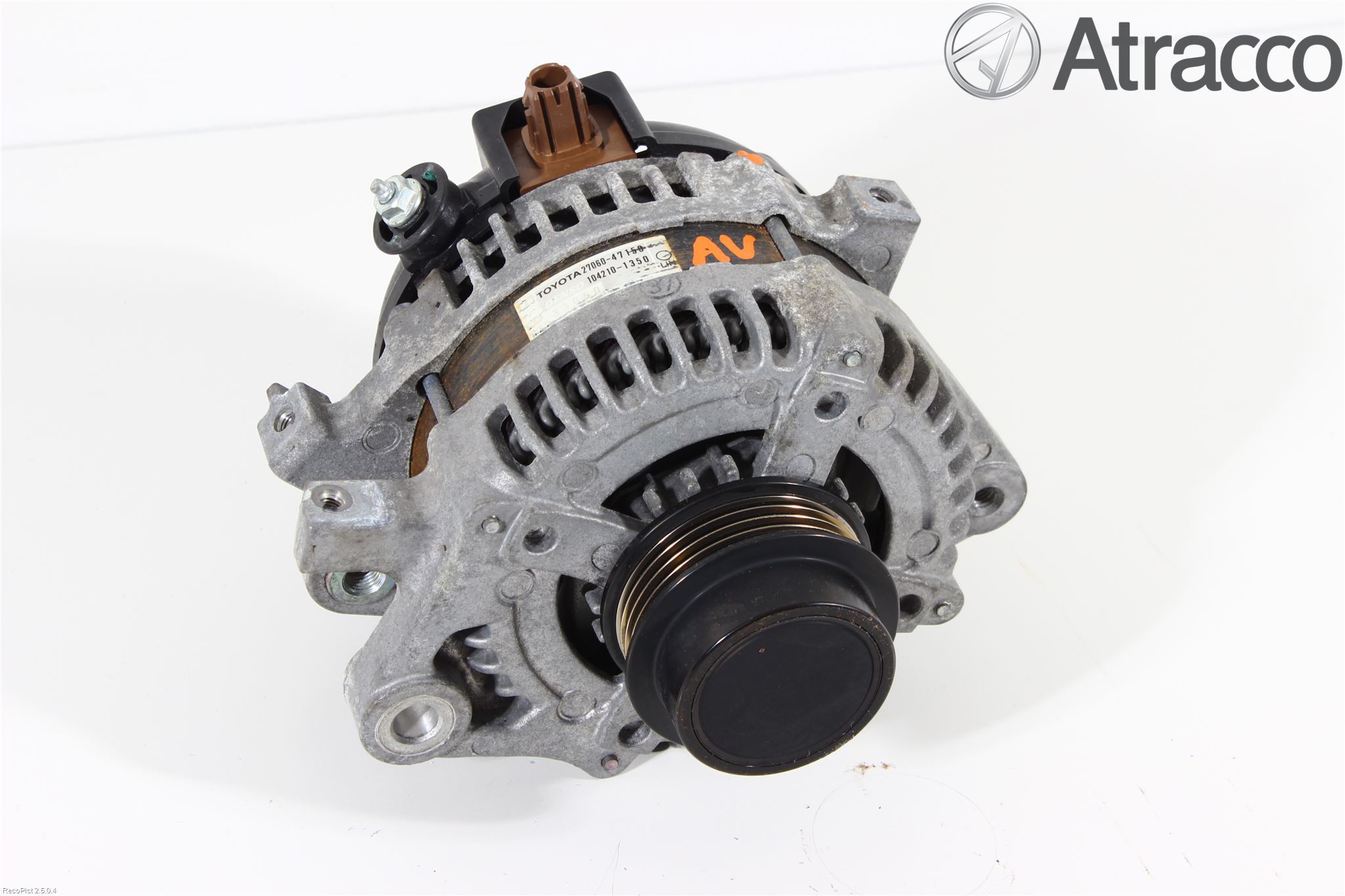 Toyota VERSO-S 11-16 Generator