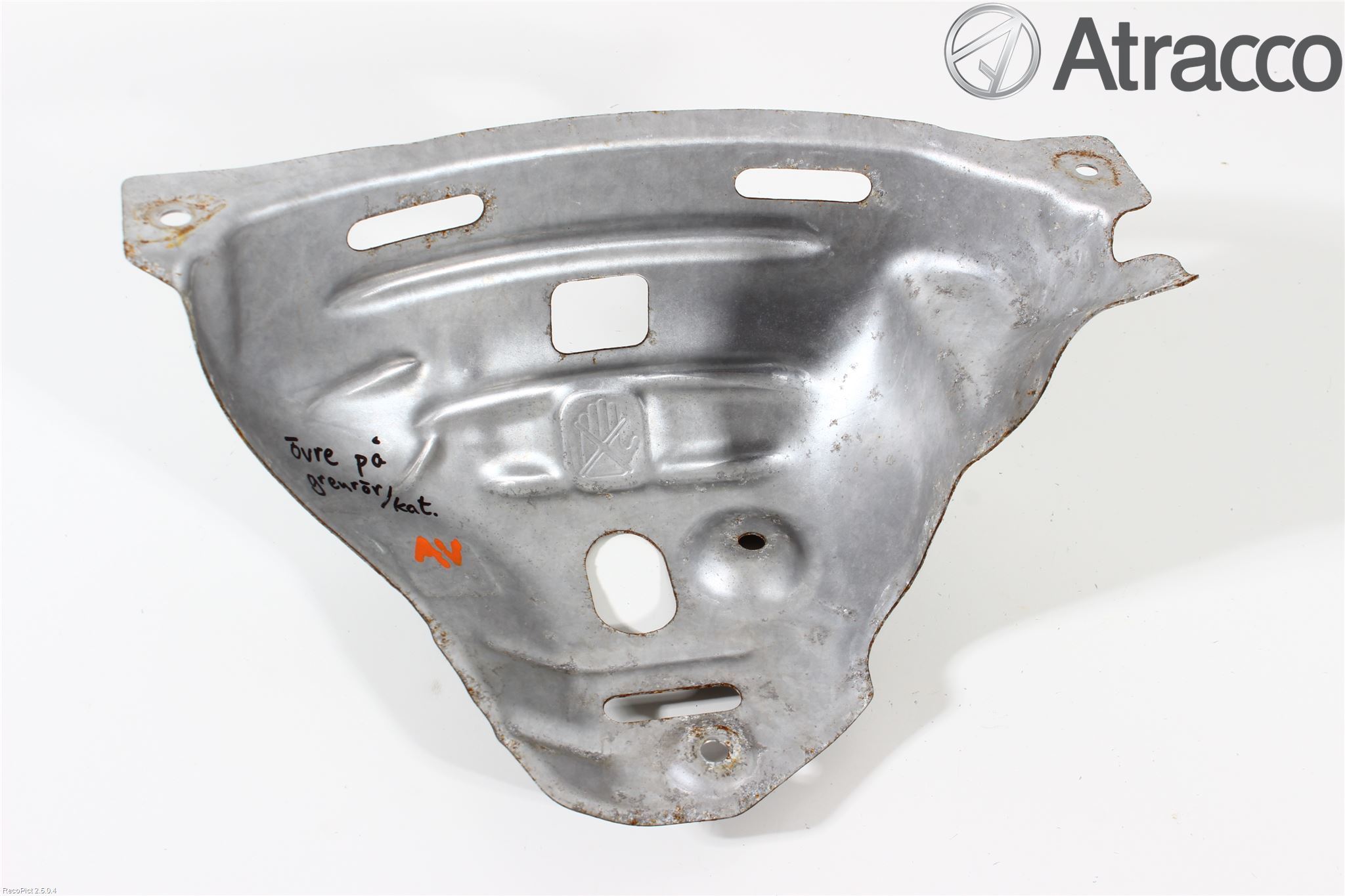 Toyota YARIS XP130 12-14 Katalysator