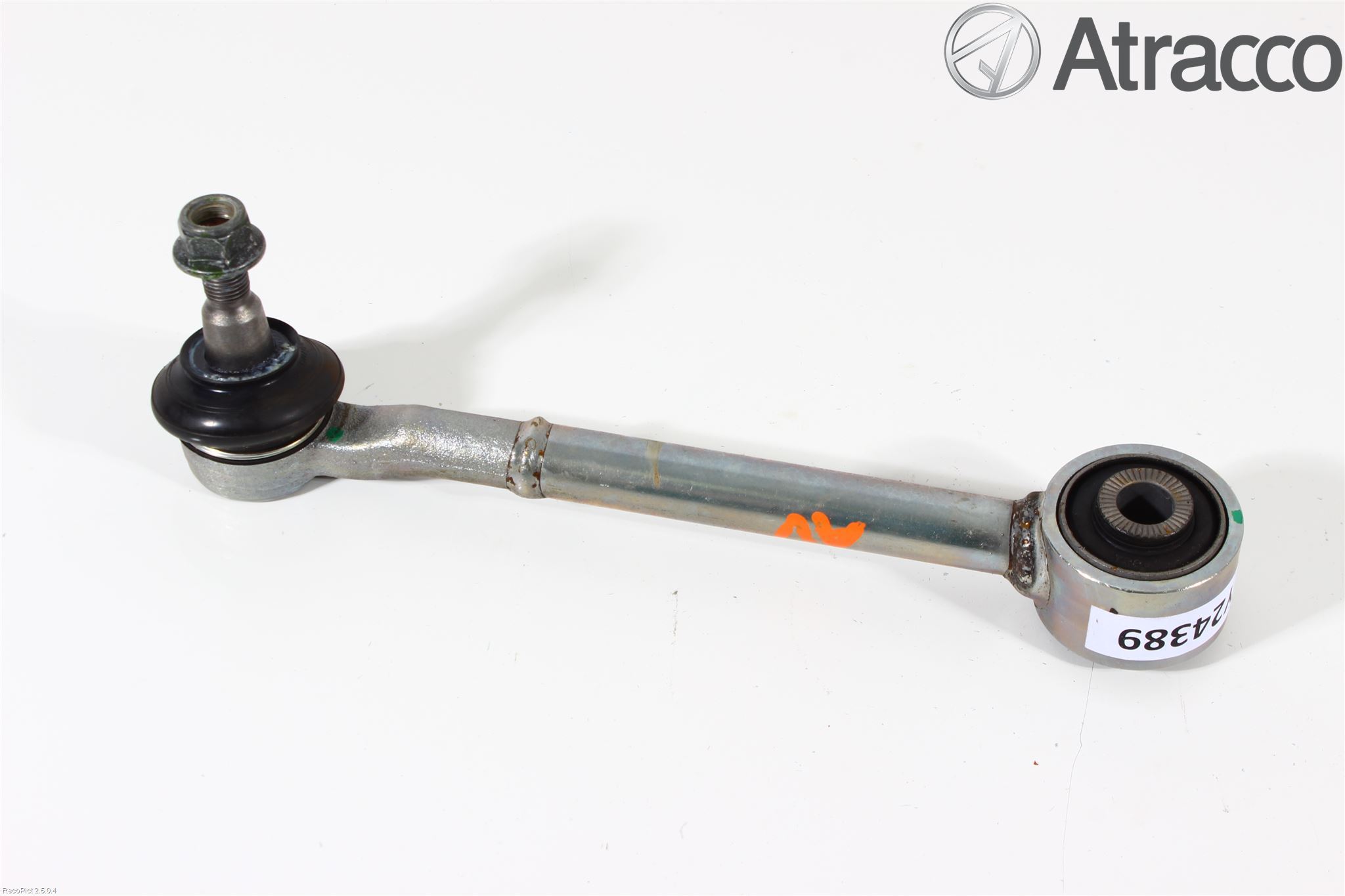 Toyota AVENSIS 09-15 Bärarm Bak Vänster