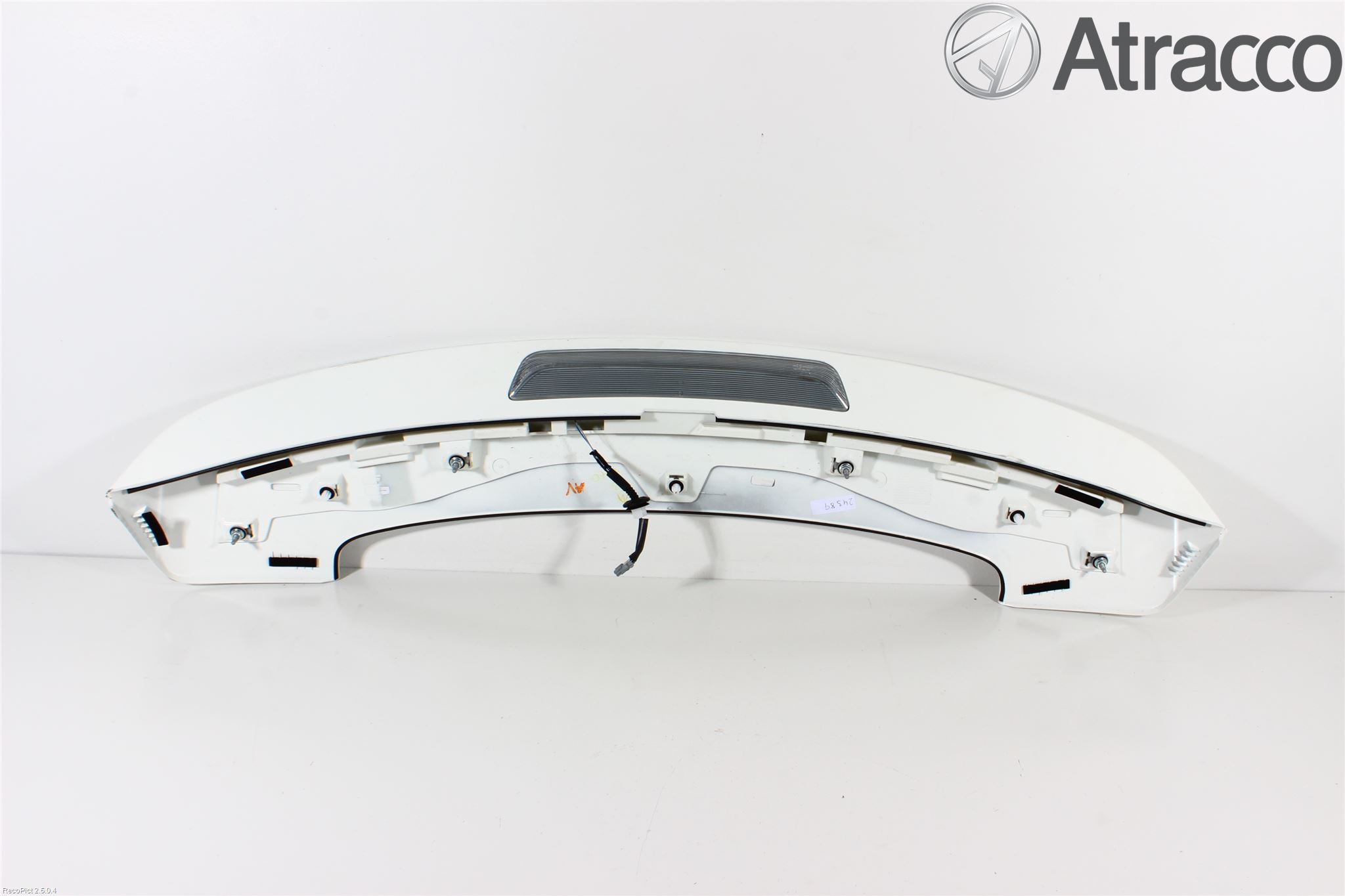 Toyota AVENSIS 09-15 Spoiler Baklucka