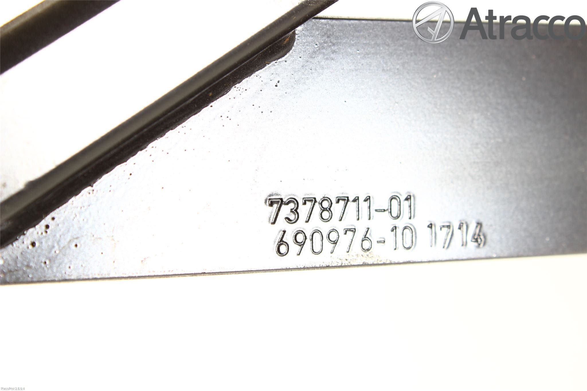 BMW 3 F30/F31/F80 12-19 Fjäderbensstag