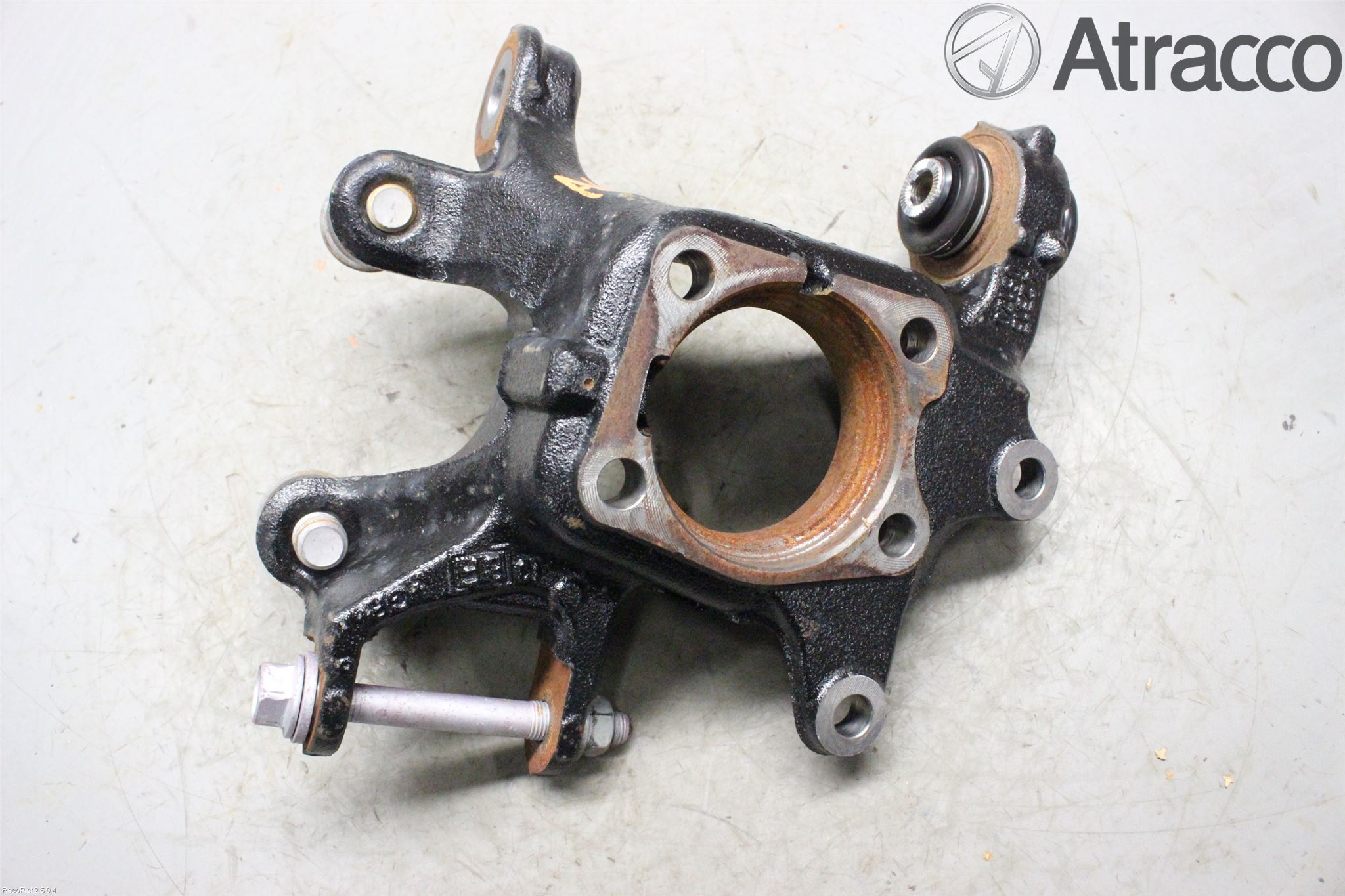 Toyota AVENSIS 09-15 Hjullagerhus-Spindel Hö B