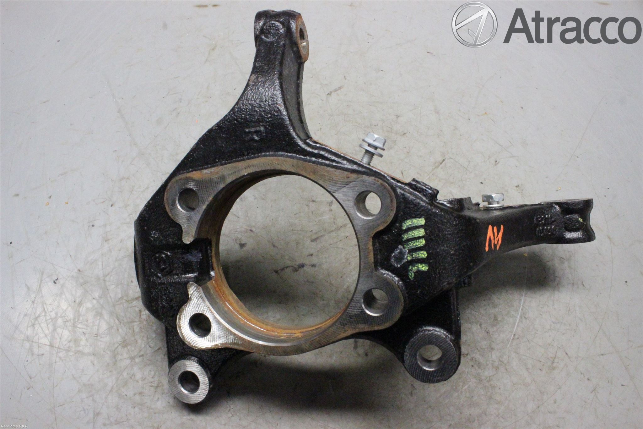 Toyota AVENSIS 09-15 Styrspindel Lagerhus Hö