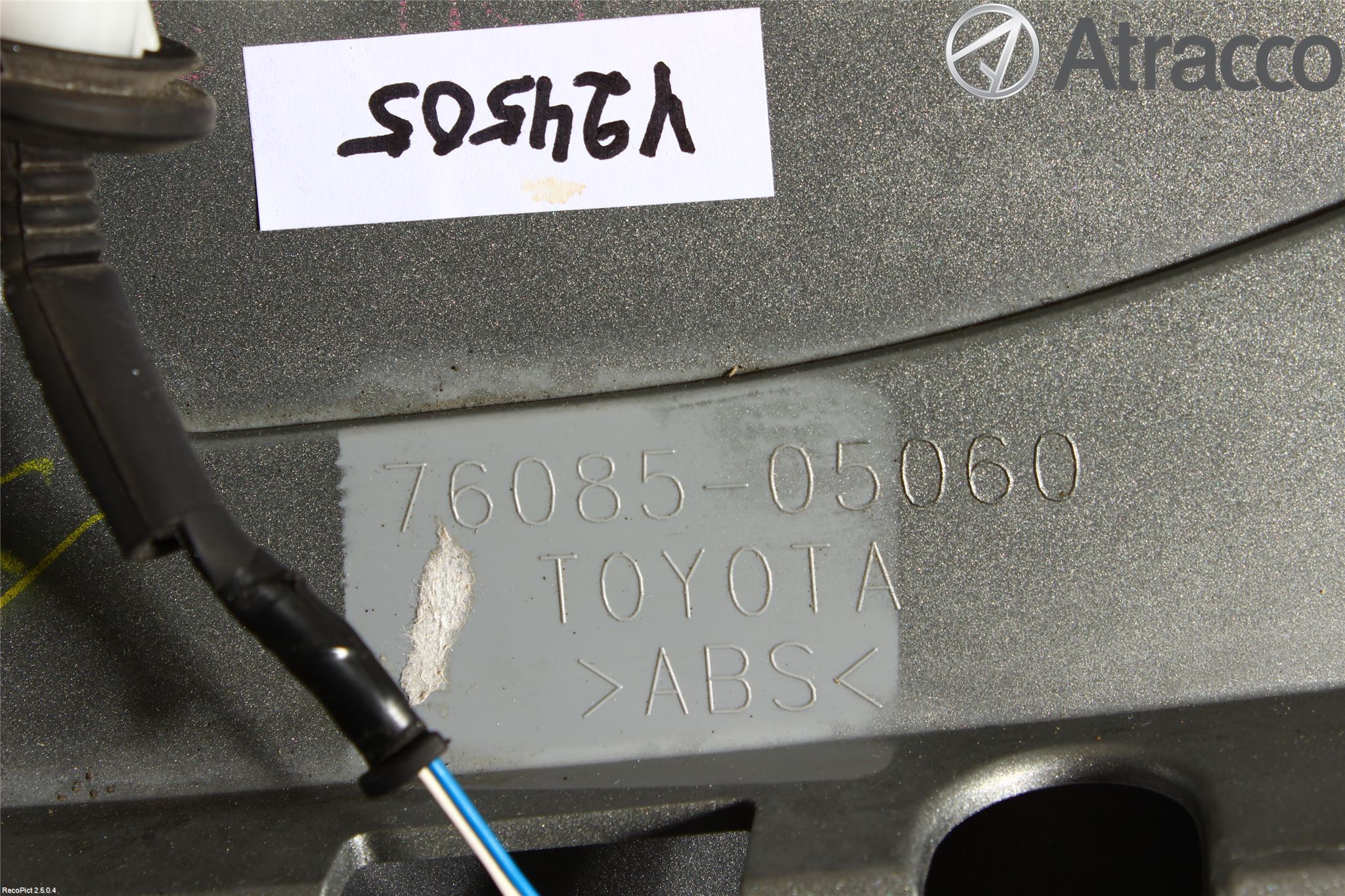 Toyota AVENSIS 09-15 Spoiler Baklucka