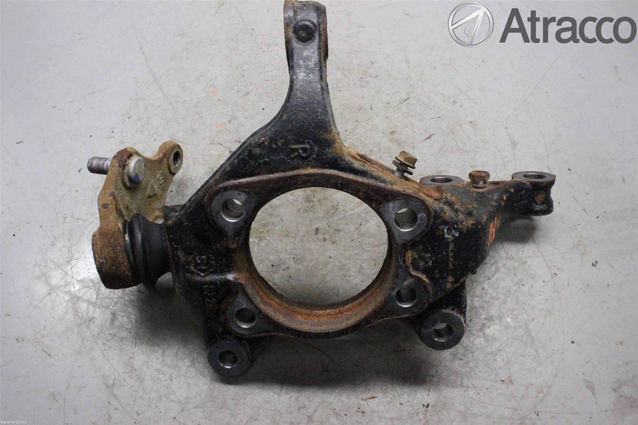 Toyota AVENSIS 09-15 Styrspindel Lagerhus Hö