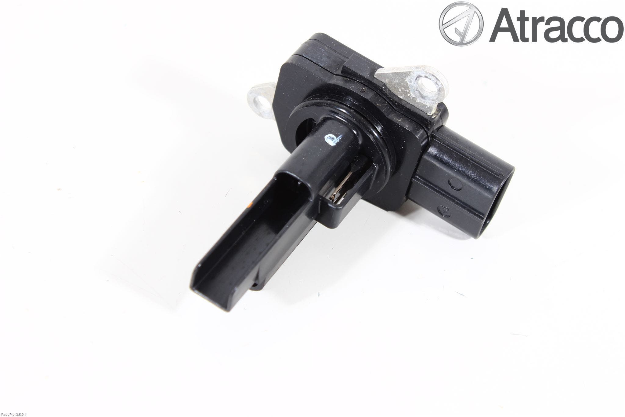 Toyota YARIS XP130 12-14 Injluftmassamätare