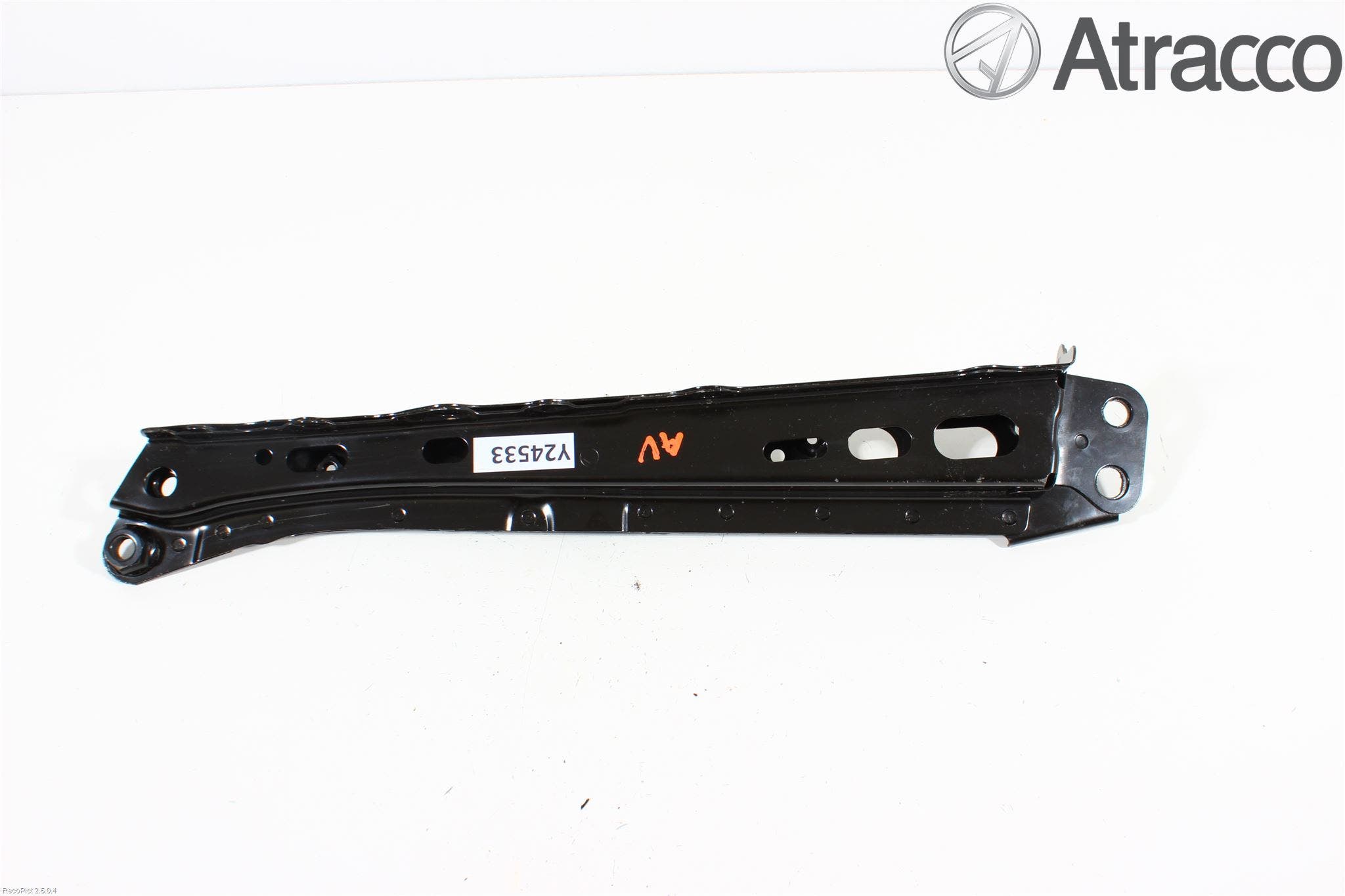 Toyota VERSO 09-18 Motorbalk