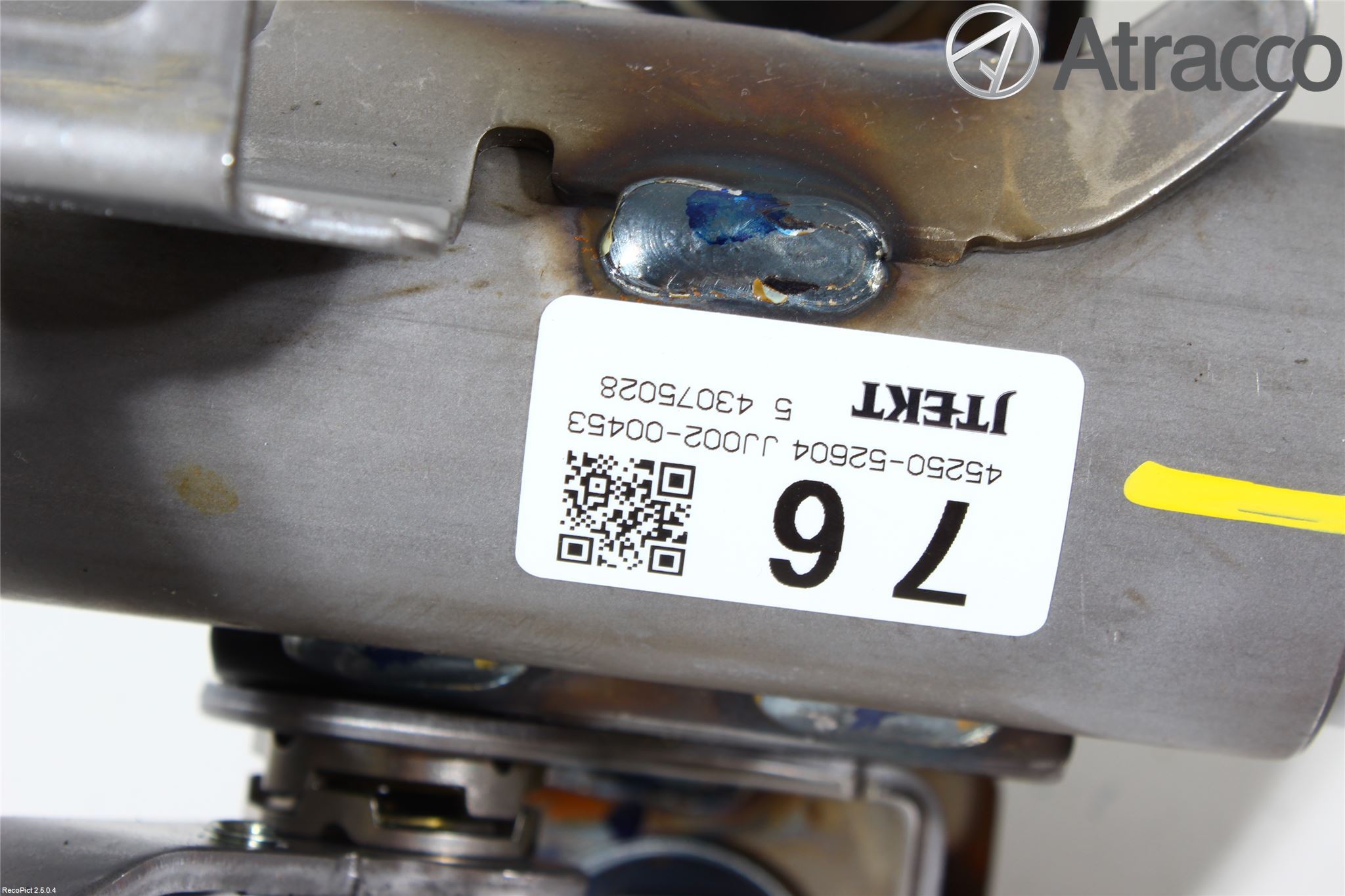 Toyota VERSO-S 11-16 Rattaxel