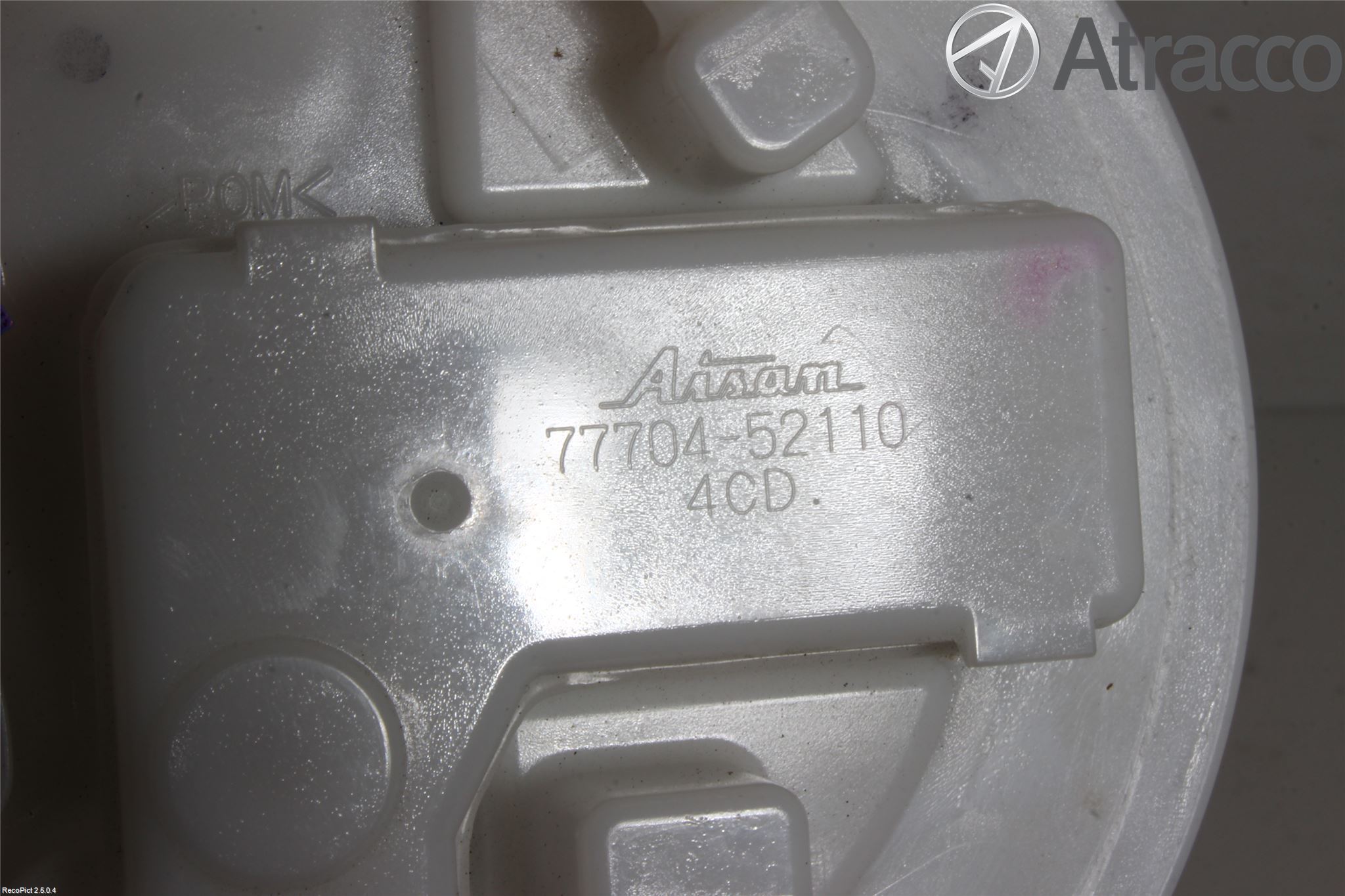 Toyota VERSO-S 11-16 Bränslepump El