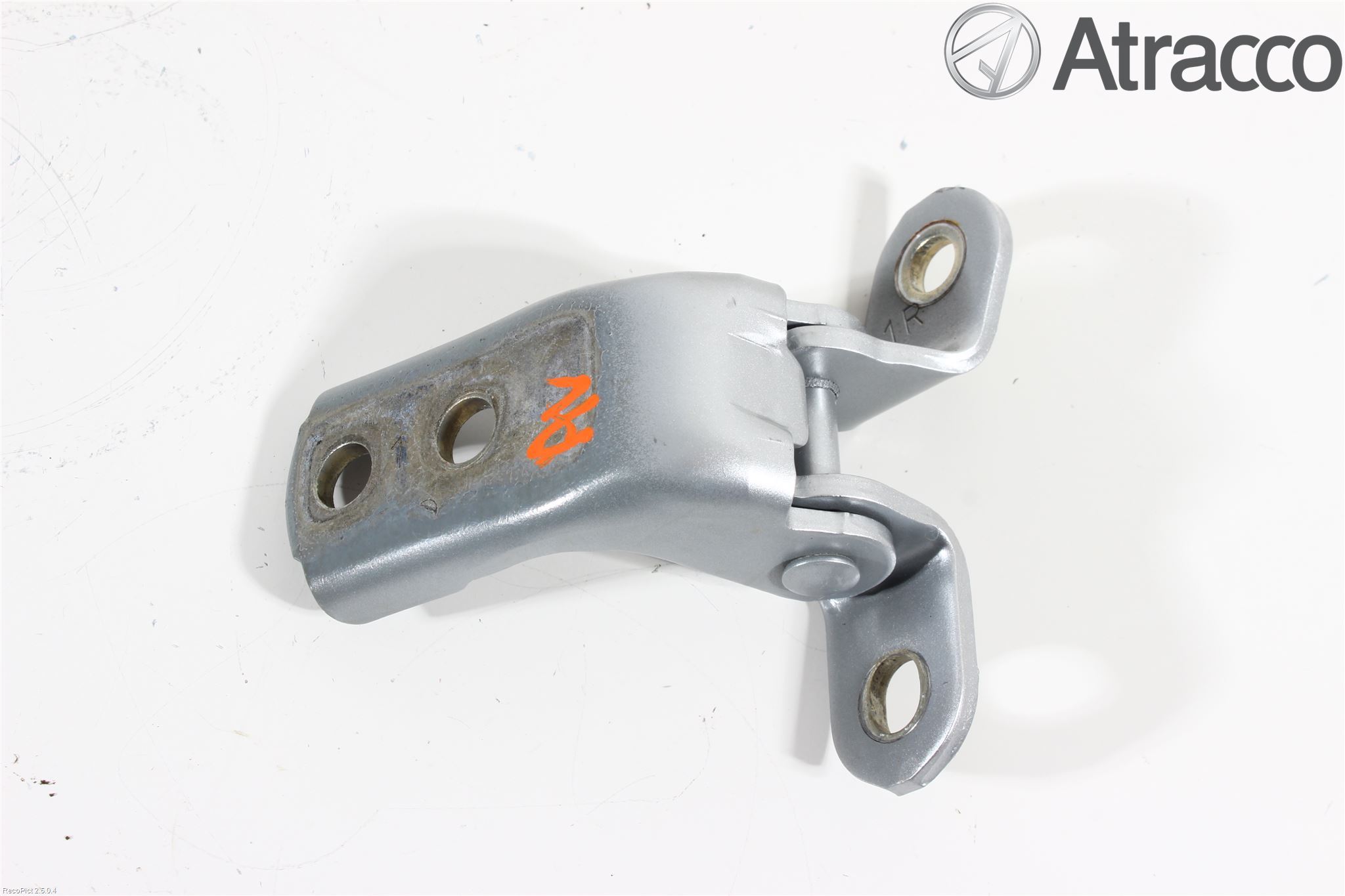 Toyota VERSO 09-18 Dörrgångjärn