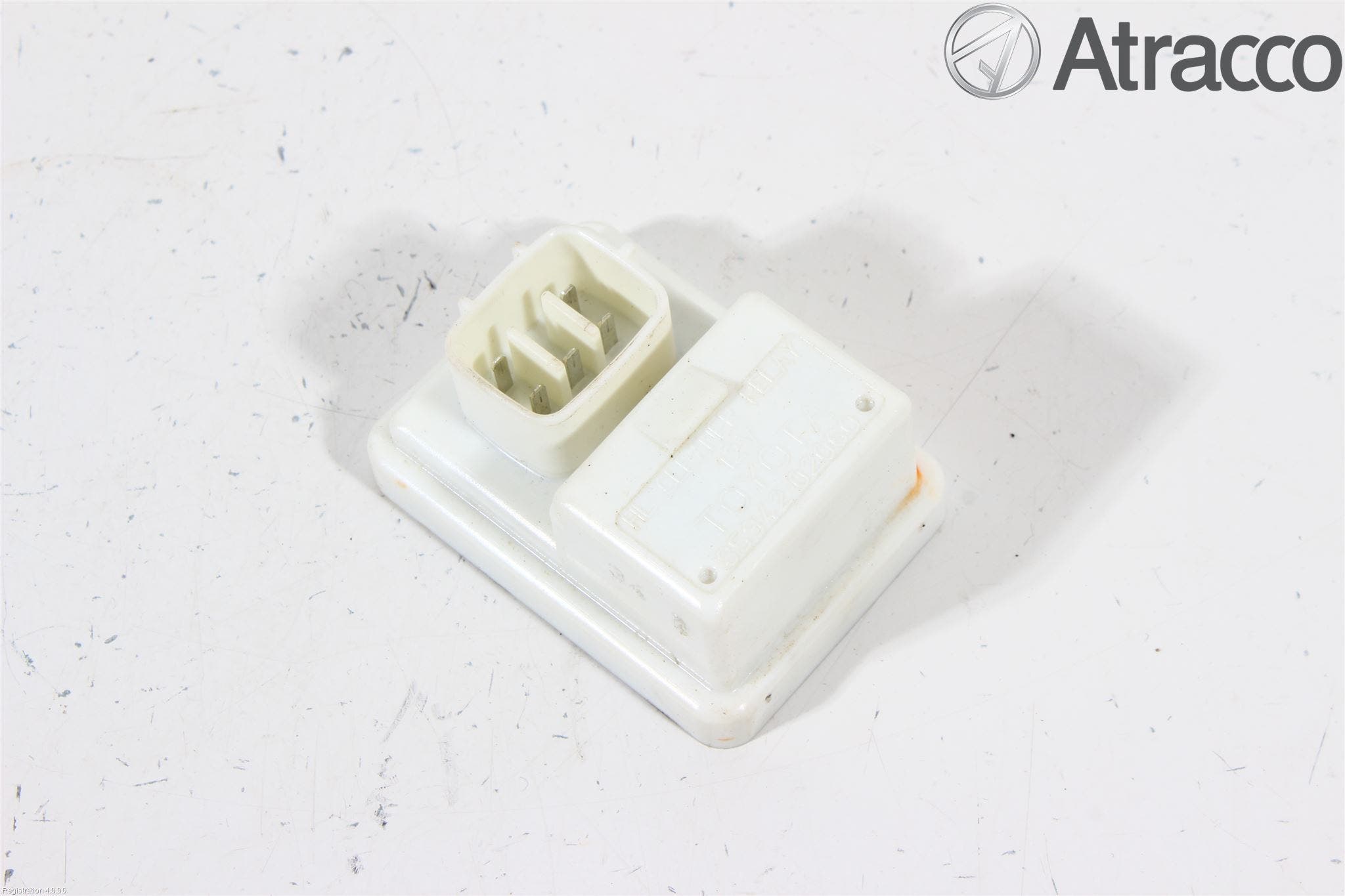 Toyota AURIS 13-19 Relä Spolning