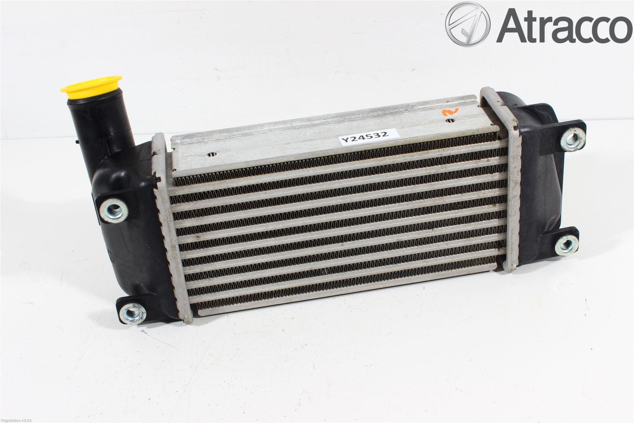 Toyota AURIS 13-19 Laddluft-Intercooler Kyl