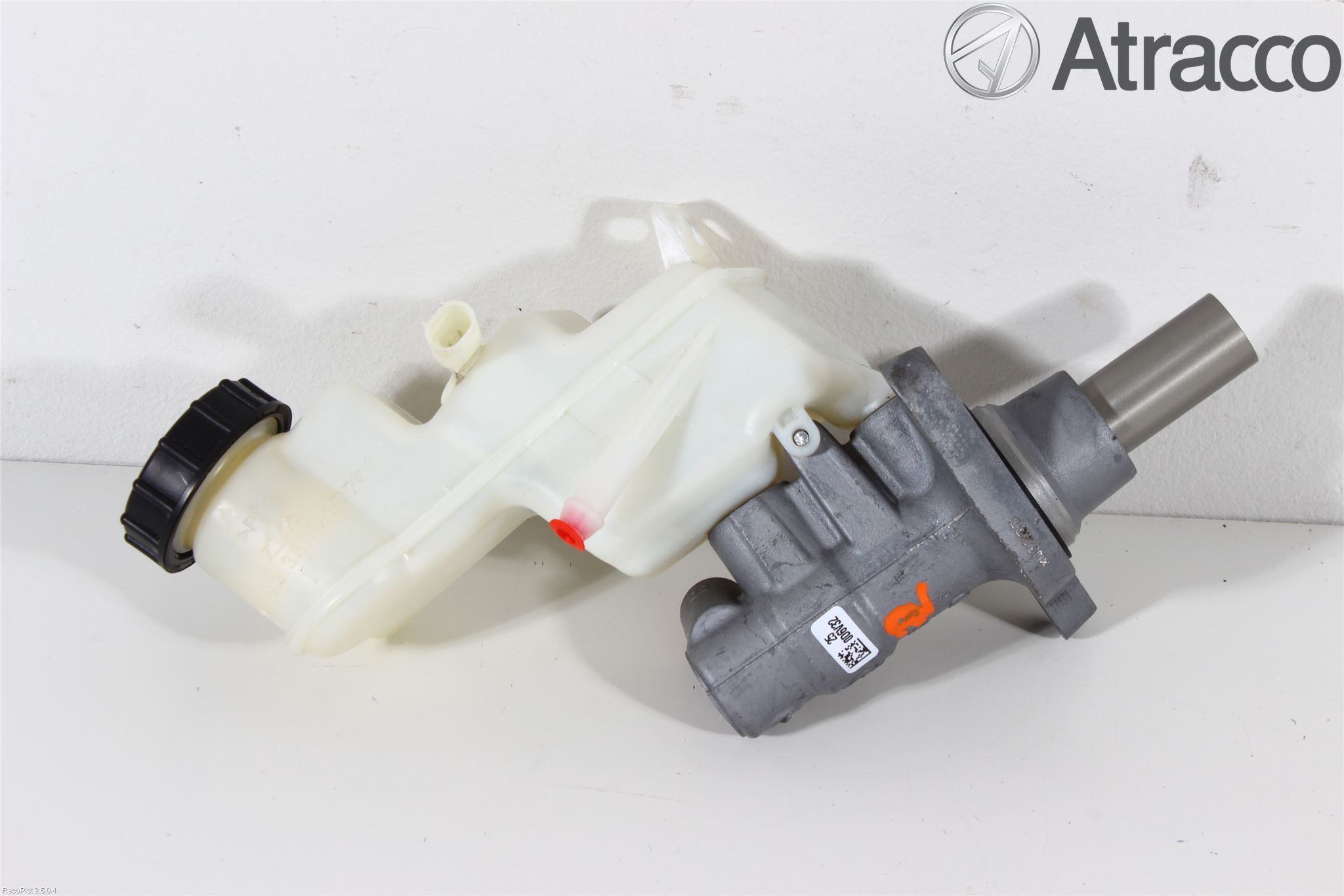 Toyota YARIS XP130 12-14 Broms Huvudcylinder