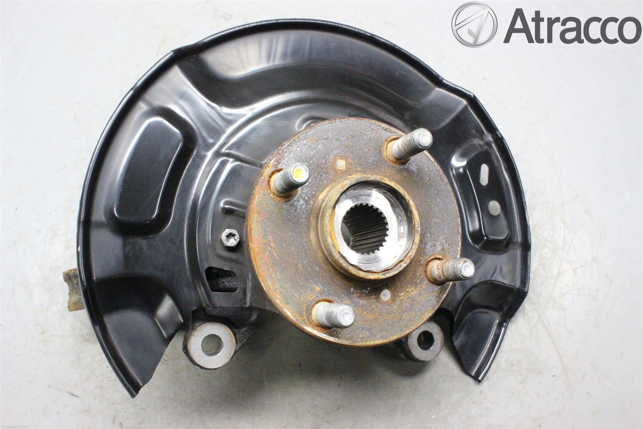 Toyota YARIS XP130 12-14 Styrspindel Lagerhus Vä