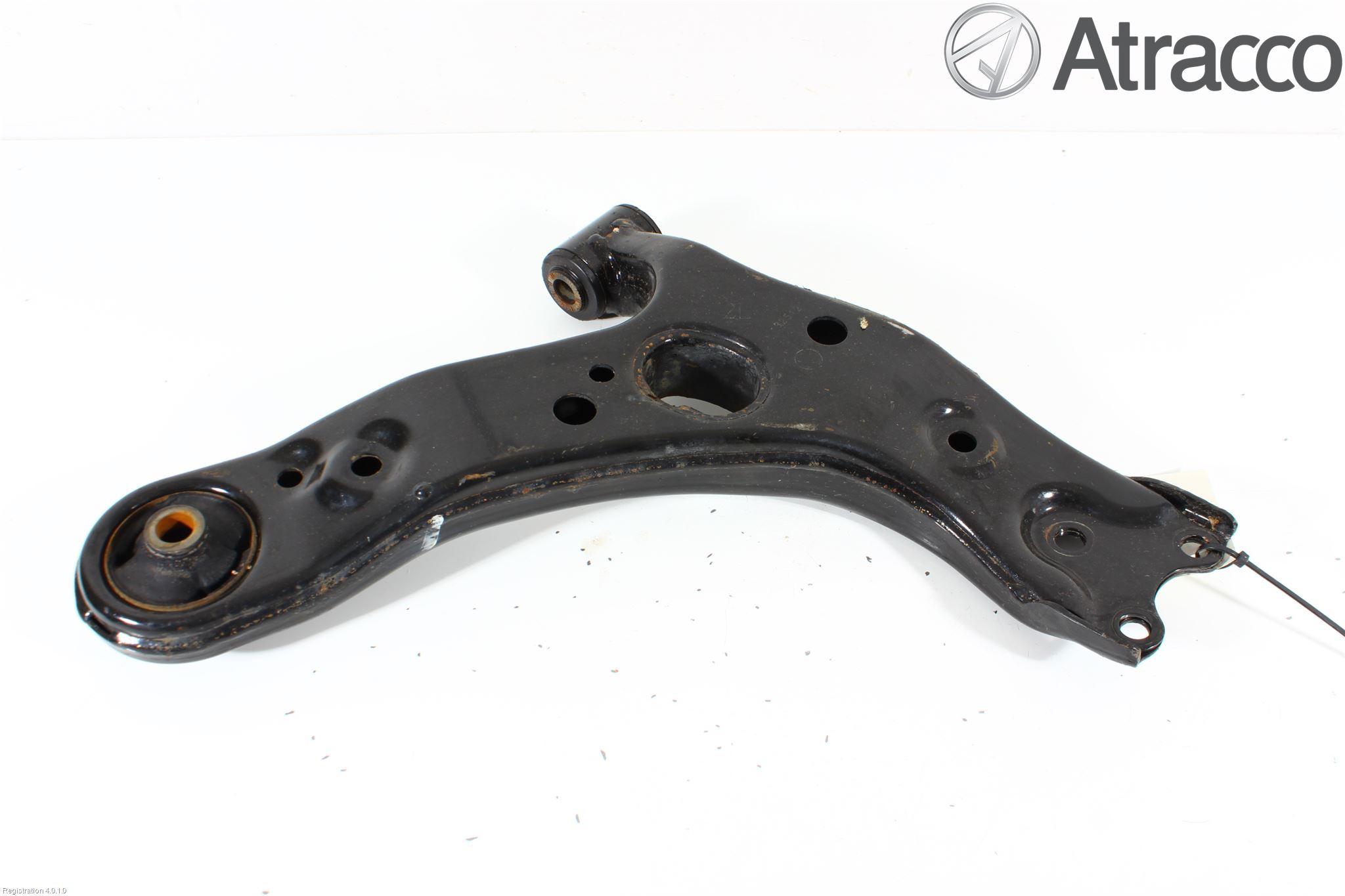 Toyota AVENSIS 09-15 Bärarm Fram Undre Vä