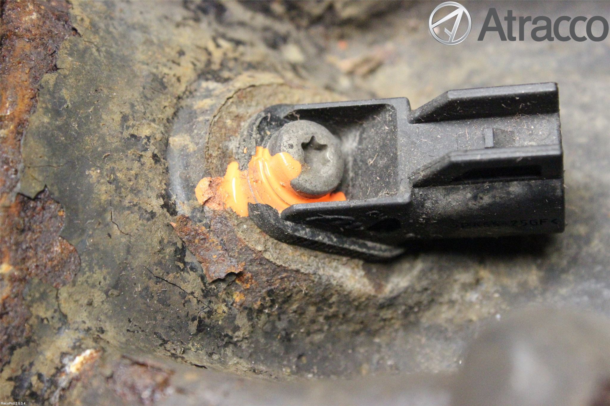 Ford MONDEO 07-15 Styrspindel Lagerhus Hö