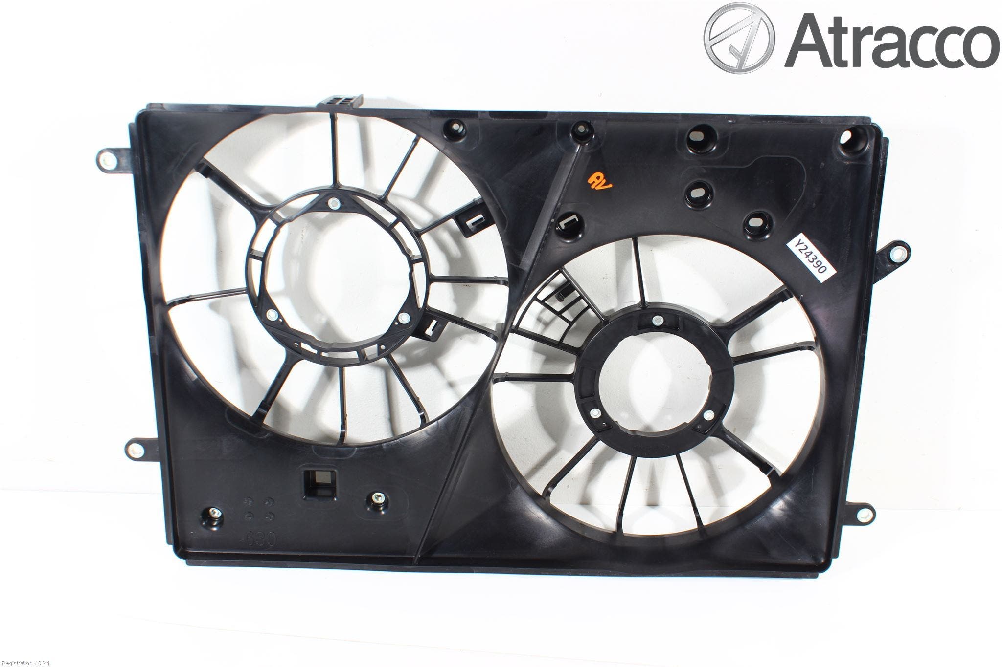 Suzuki SX4 S-CROSS 14-21 Kylfläktkåpa