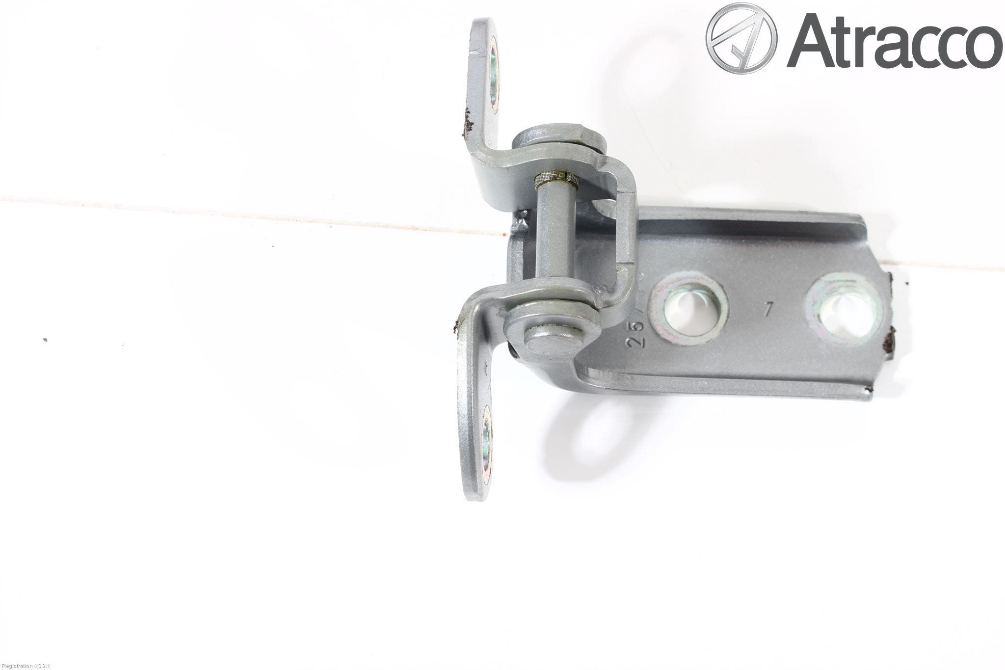 Toyota AURIS 13-19 Dörrgångjärn