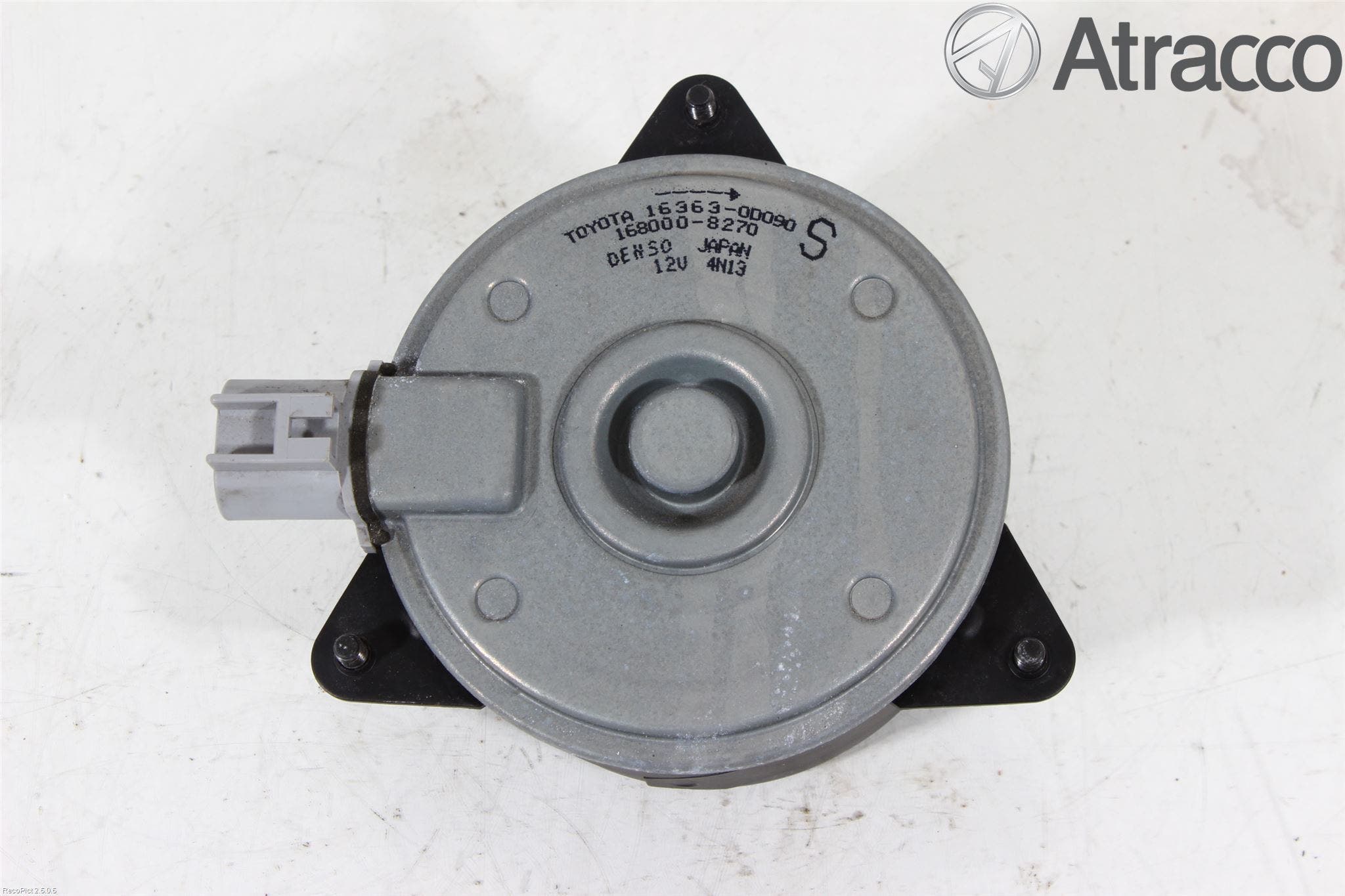 Toyota YARIS XP130 12-14 Kylfläkt El