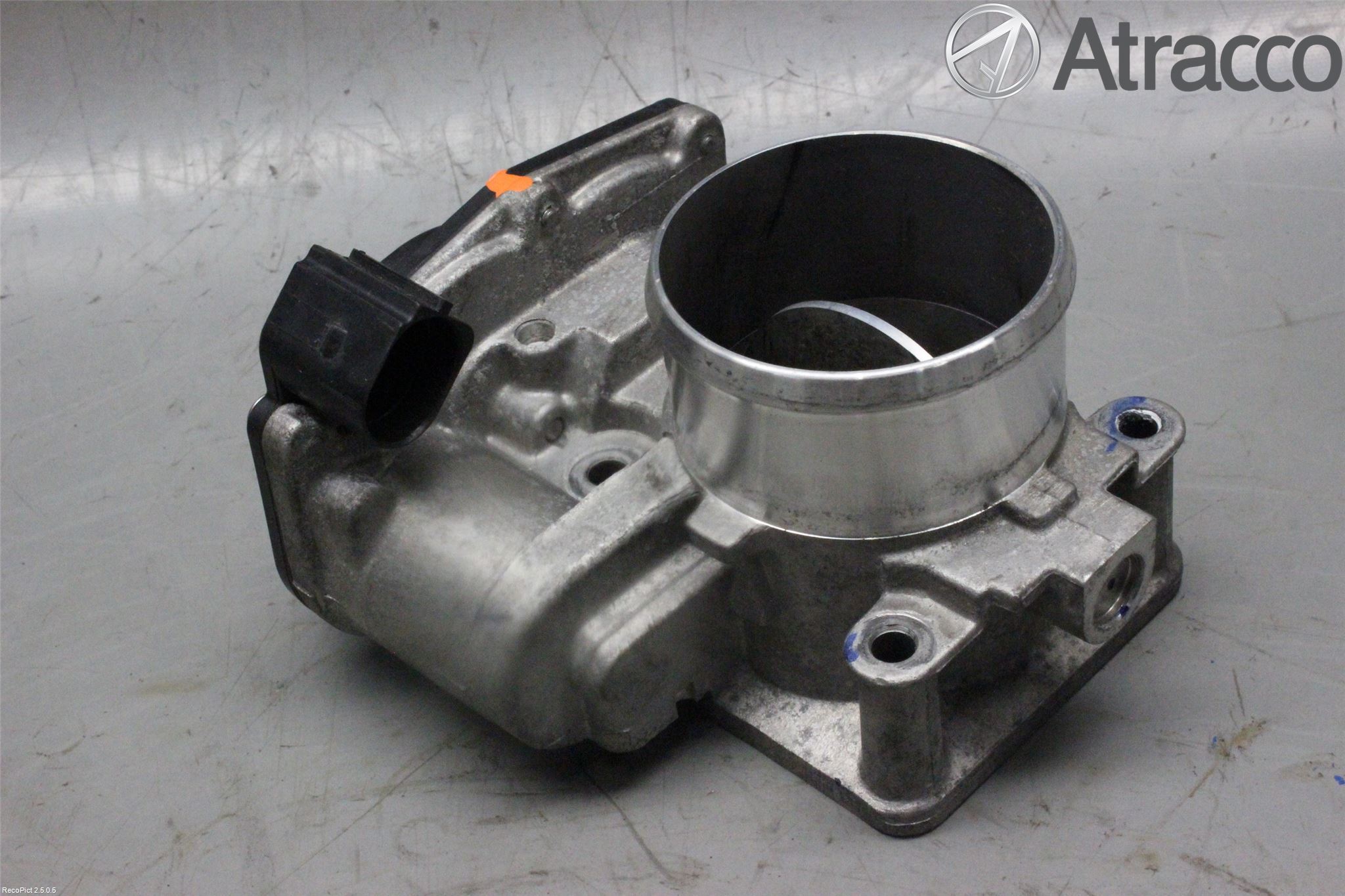 Hyundai SANTA FE 13-18 Injspjällhus