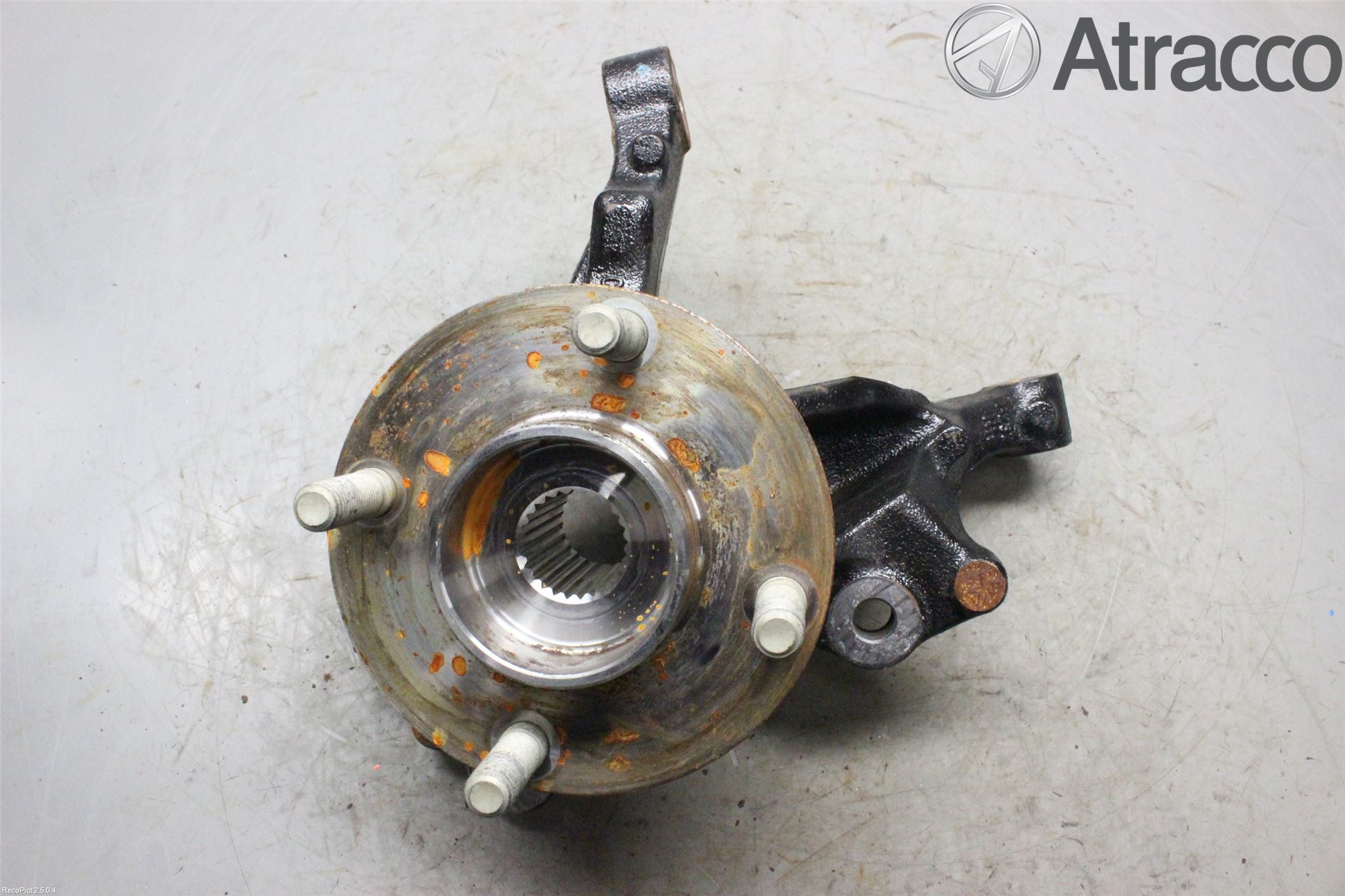Ford FIESTA 13-17 Styrspindel Lagerhus Hö